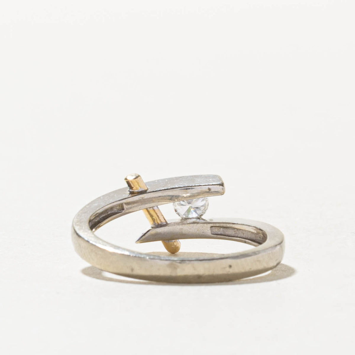 14k Two Tone Diamond Abstract Bypass Ring | 0.11ct | SZ 4