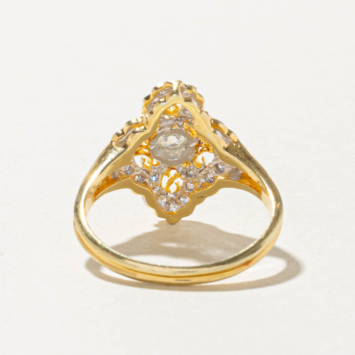 18k Bezel Set Diamond Scrollwork Floral Navette Ring | 0.28ctw | SZ 6