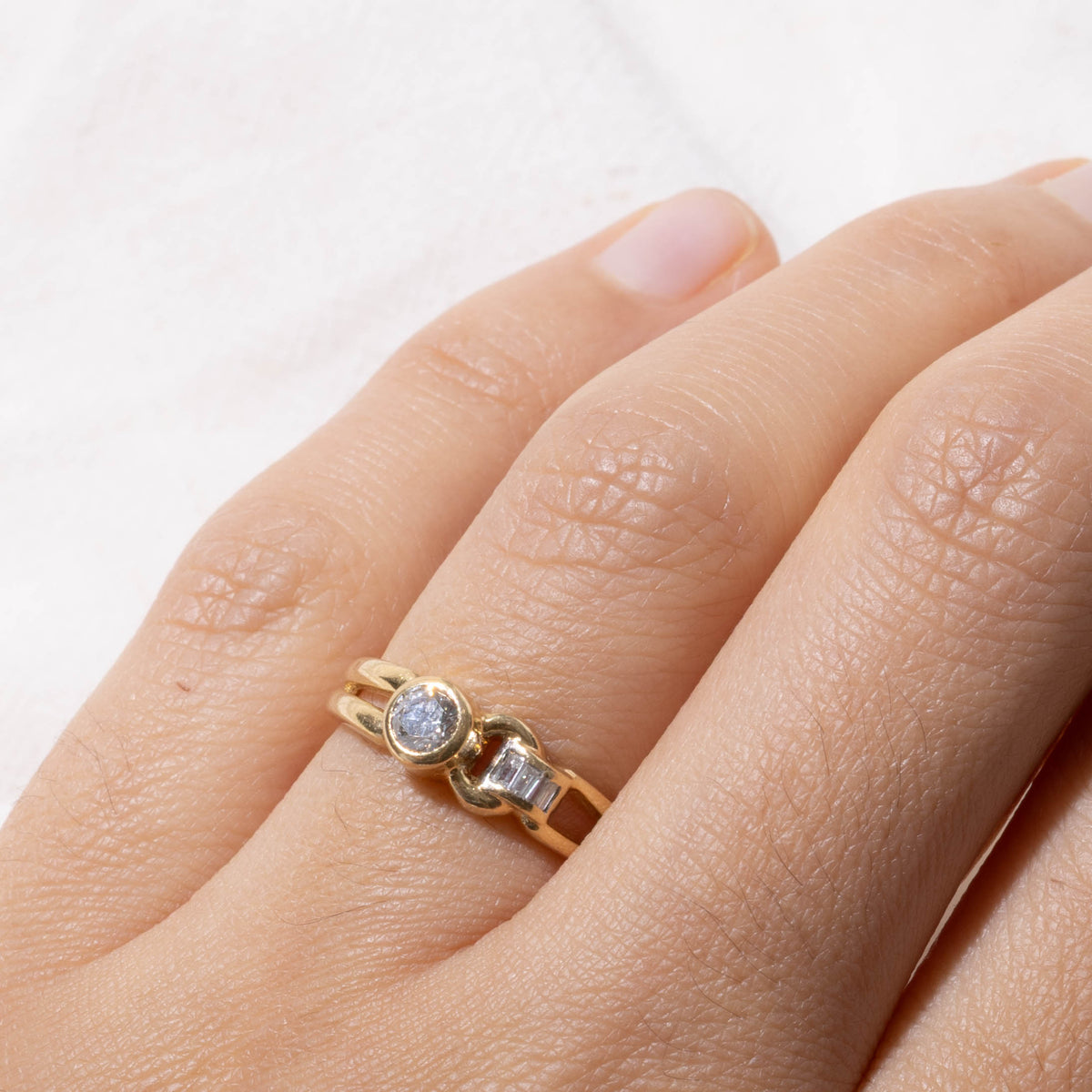 18k Bezel Set Diamond Openwork Geometric Ring | 0.31ctw | SZ 6
