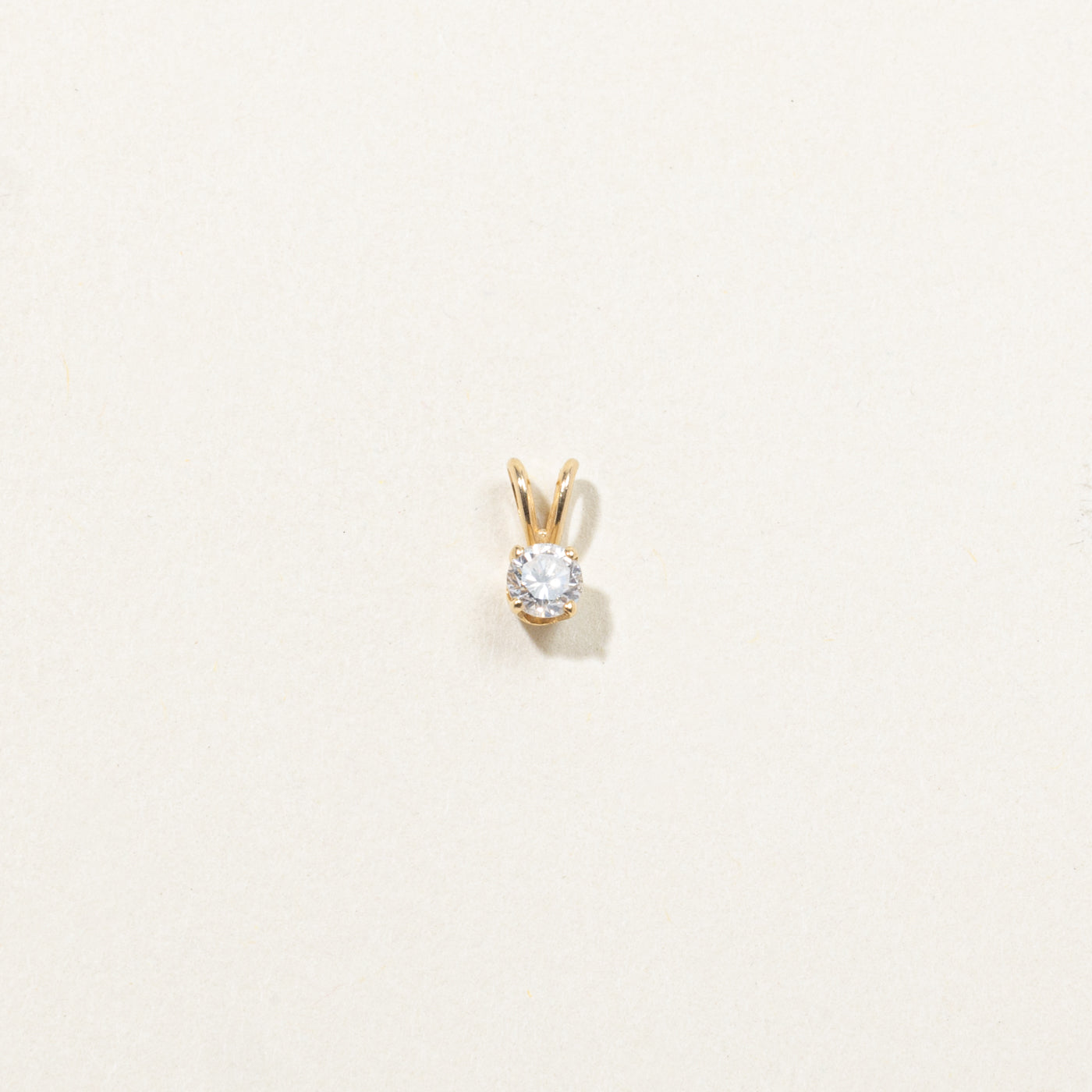 14k Solitaire Diamond Pendant | 0.18ct
