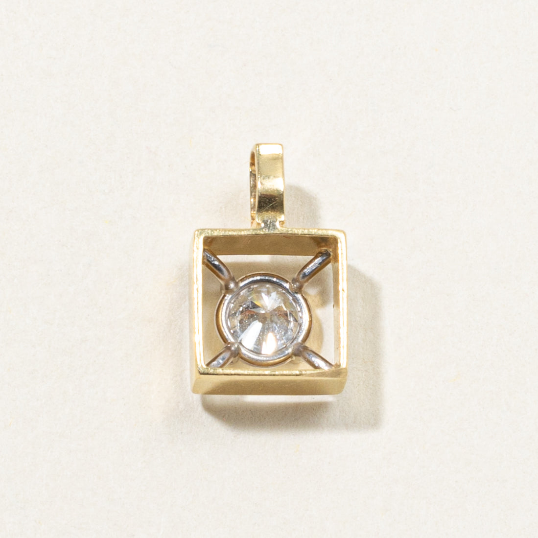 18k Solitaire Diamond Openwork Geometric Pendant | 0.35ct