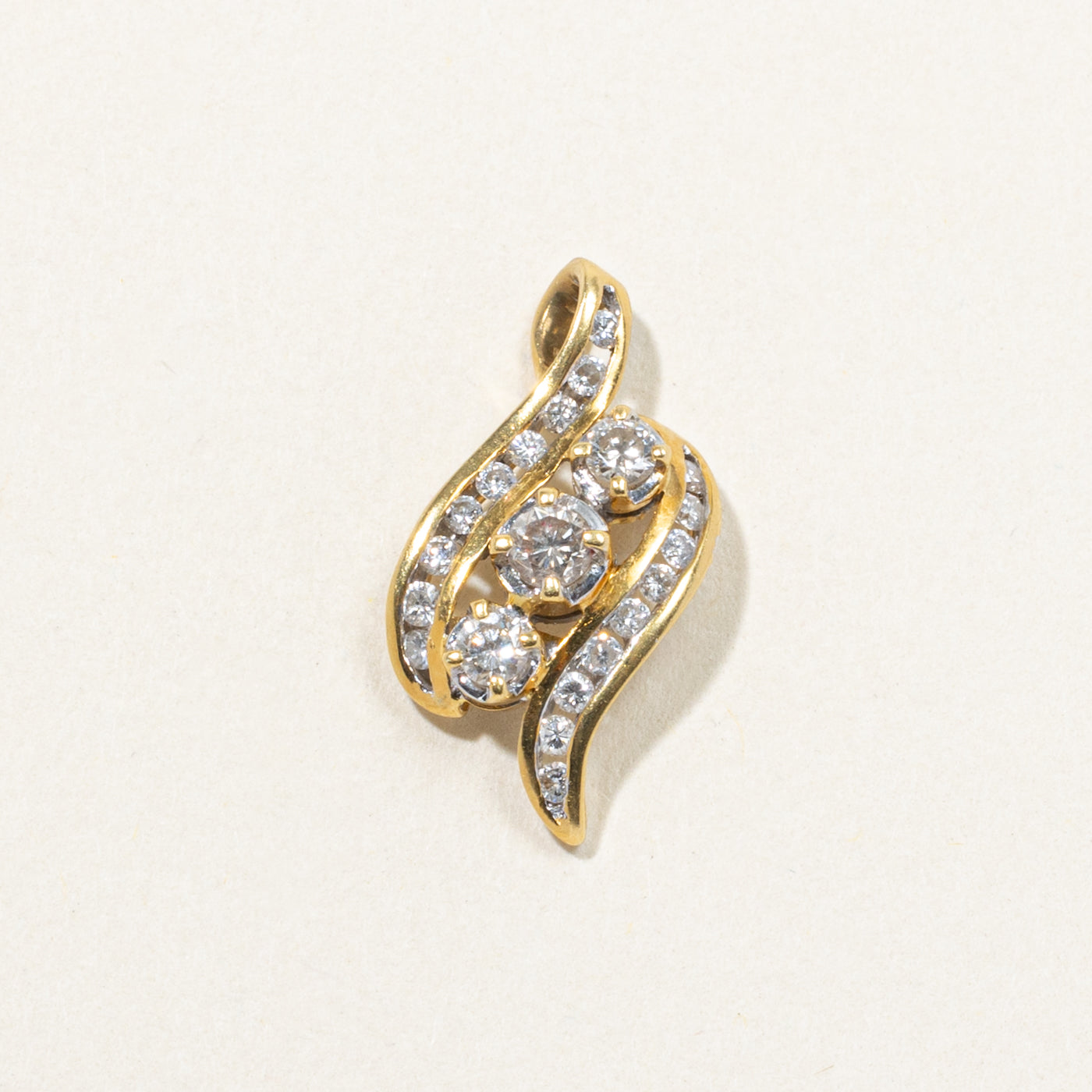 18k Three Stone Diamond Wave Pendant | 0.41ctw