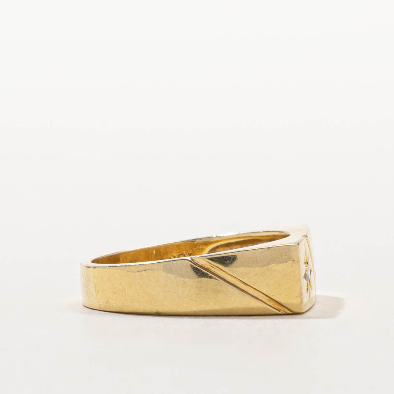 18k Star Set Diamond "J" Initial Signet Ring | SZ 5