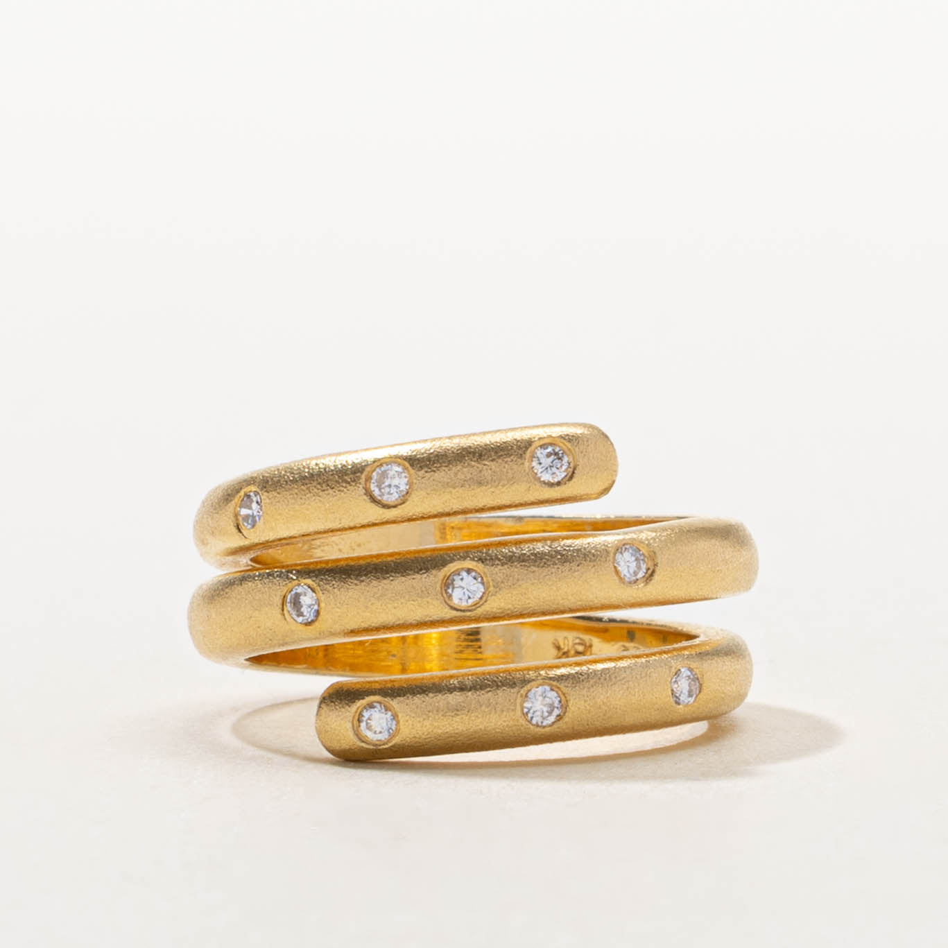 18k Scattered Diamond Wrap Ring | SZ 5.25