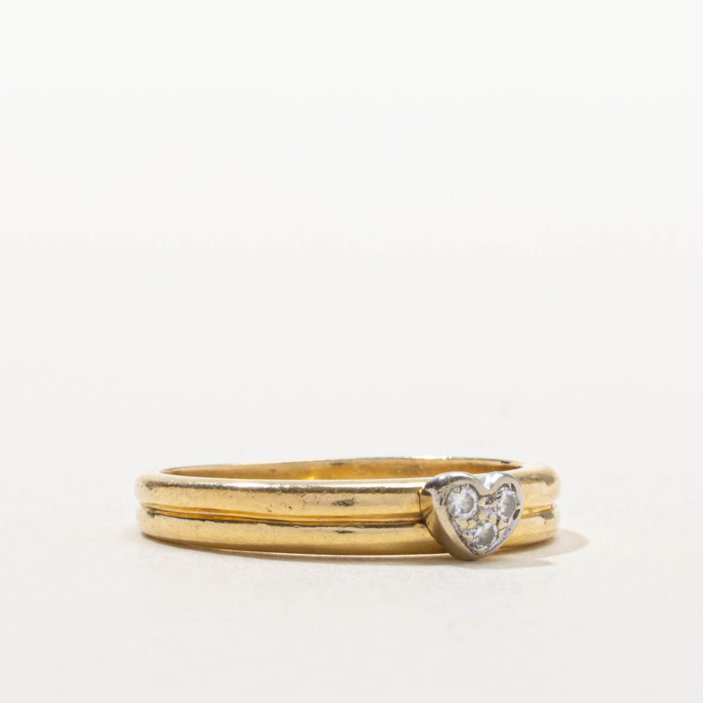18k Diamond Heart Cluster Grooved Ring | SZ 6.75