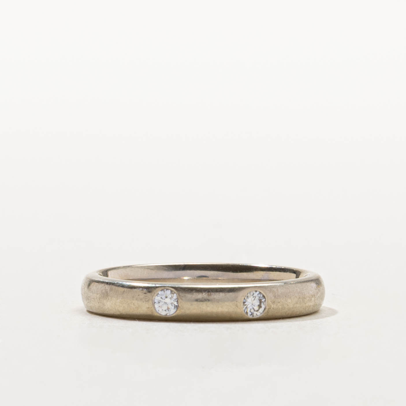 18k Flush Set Two Stone Diamond Band | 2.94mm | SZ 5.25