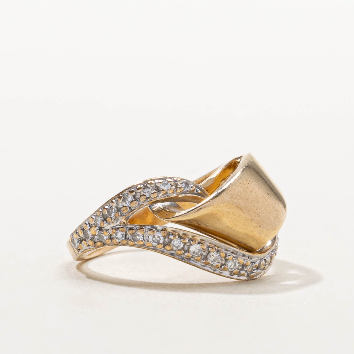 14k Diamond Accent Abstract Ring | SZ 5.5