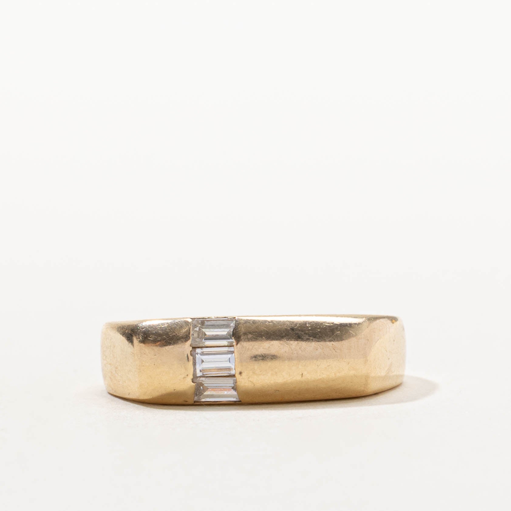 14k Baguette Cut Diamond Accented Soft Square Band | SZ 7.25