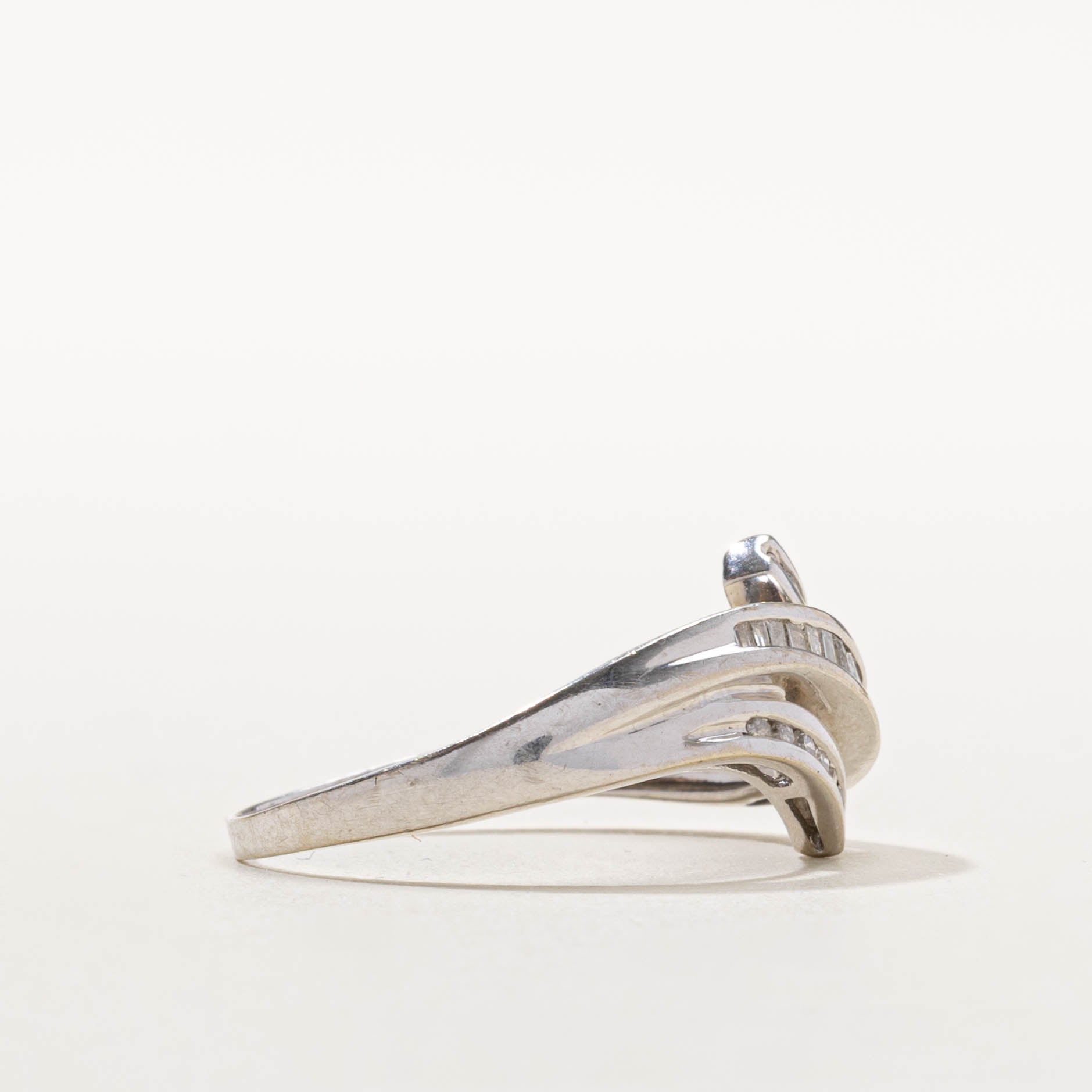 14k Channel Set Diamond Wave Ring | SZ 10.75
