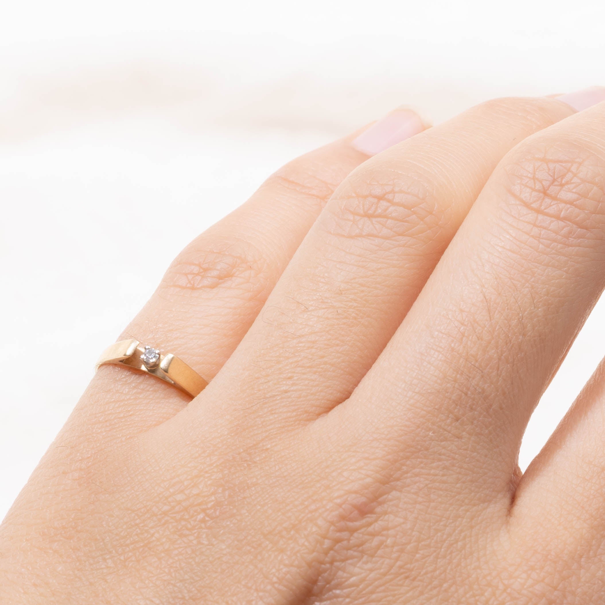 14k Diamond Petite Ring | SZ 3.75