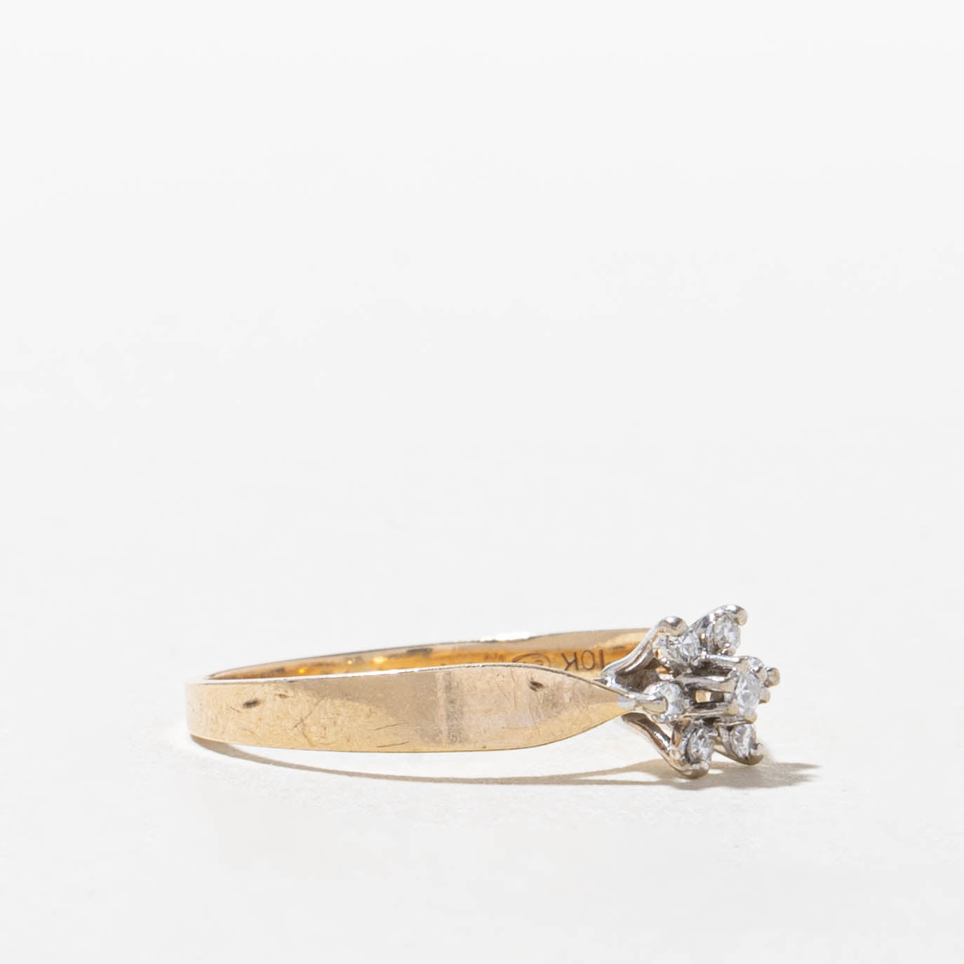 10k Diamond Floral Cluster Ring | SZ 5.5
