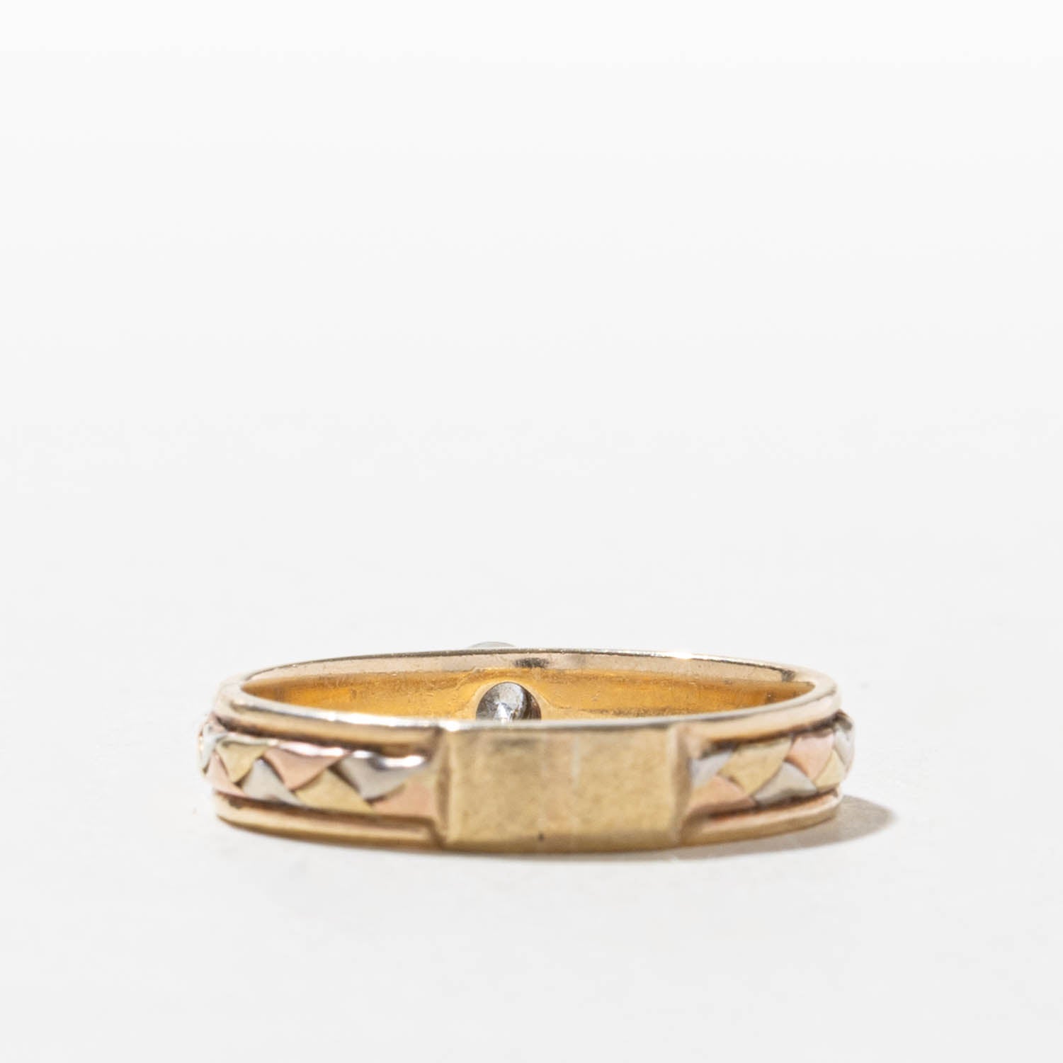10k Bezel Set Diamond Braided Design Band | 4.05mm | SZ 7.75
