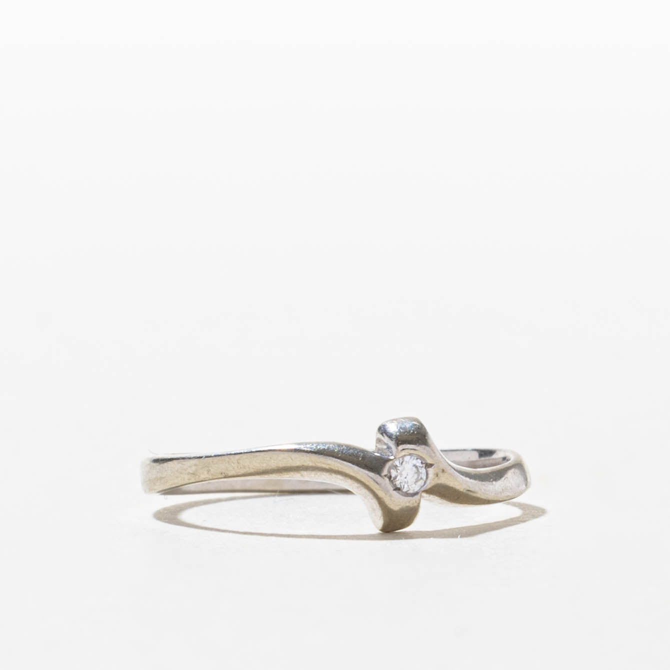 10k Diamond Petite Bypass Ring | SZ 6