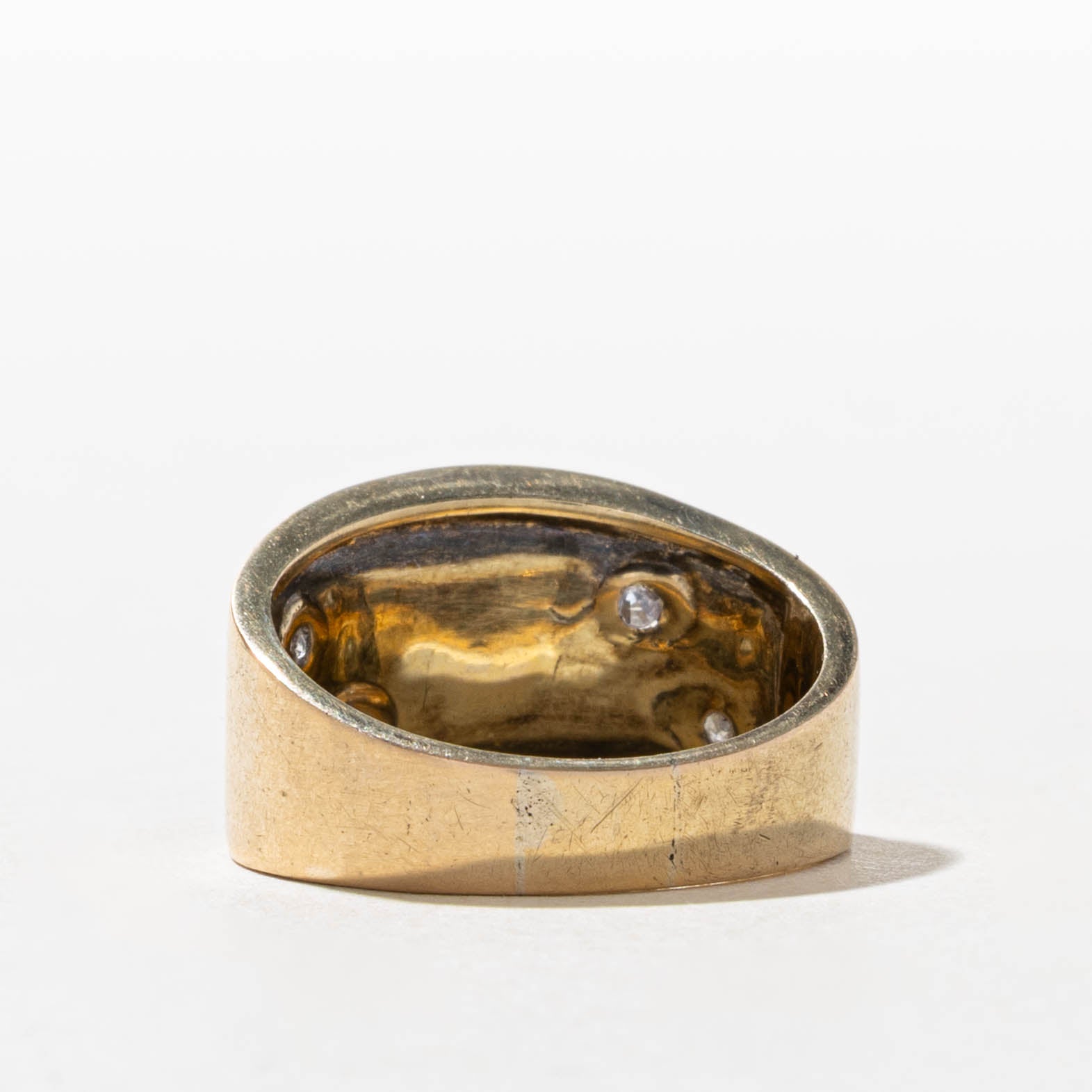 14k Diamond Textured Flower Ring | SZ 6.75