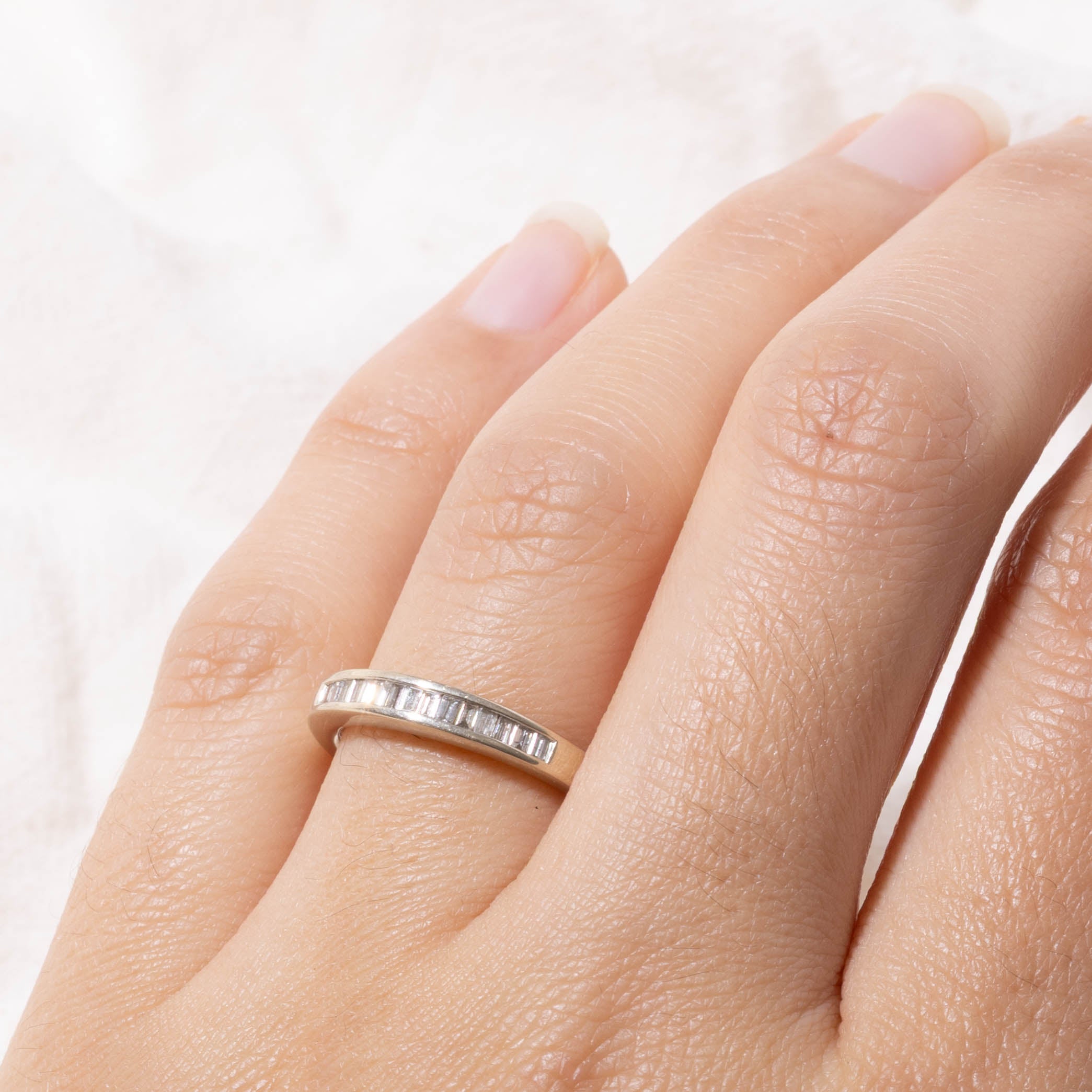 14k Baguette Cut Channel Set Diamond Band | SZ 6.75