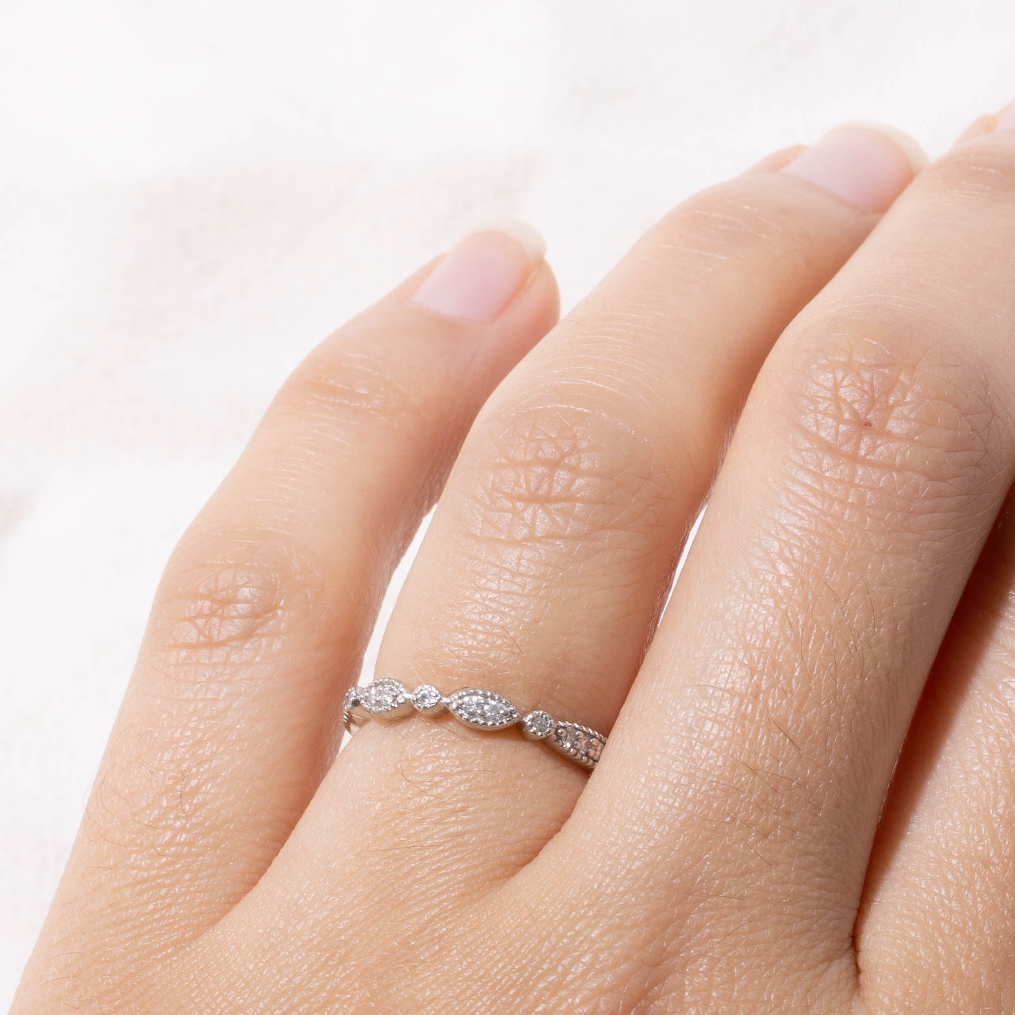 14k Diamond Marquise Patterned Milgrain Band | SZ 5.25