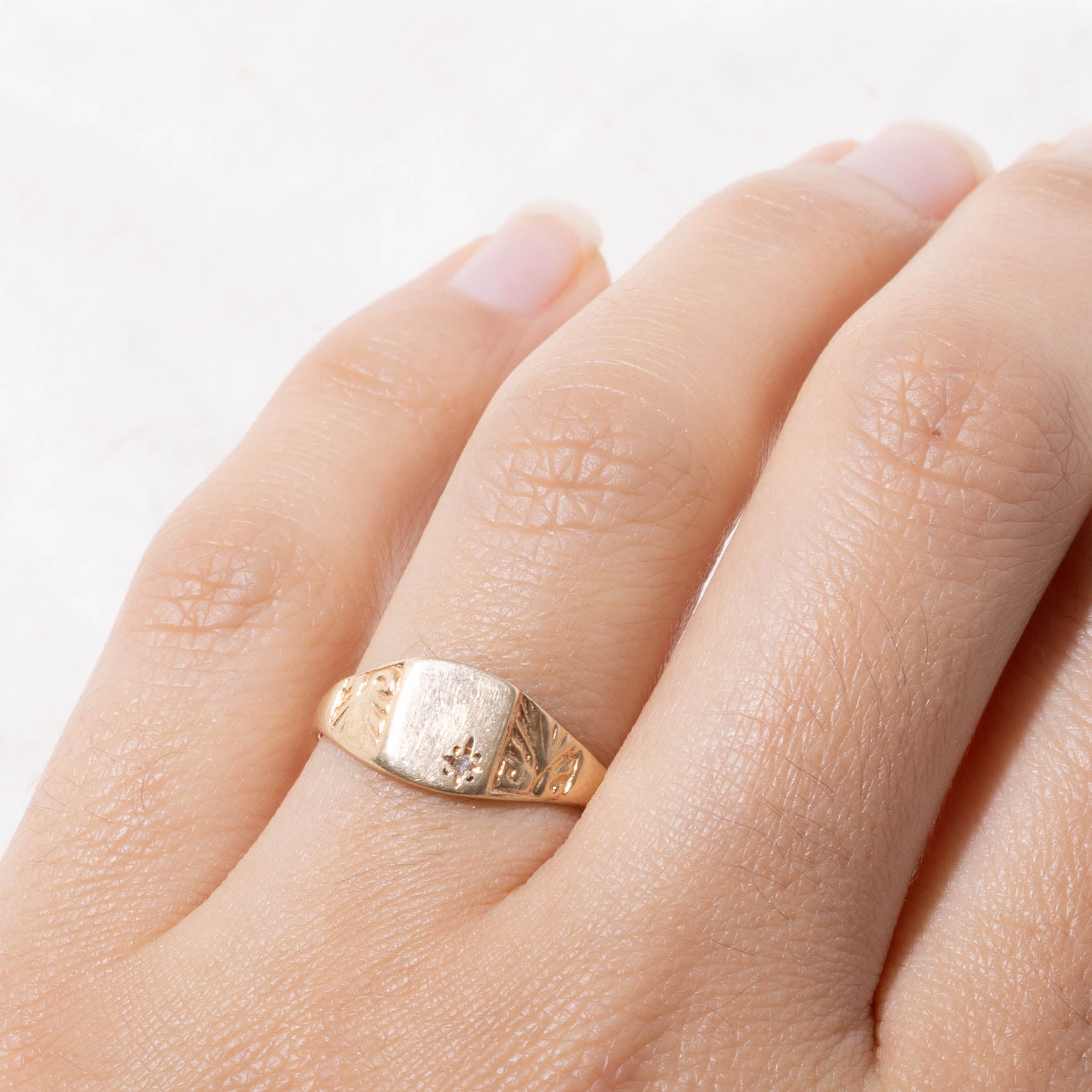 10k Star Set Diamond "M" Initial Engraved Signet Ring | SZ 6.75