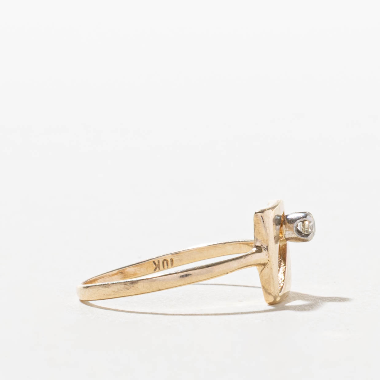 10k Single Diamond Geometric Ring | SZ 4.5
