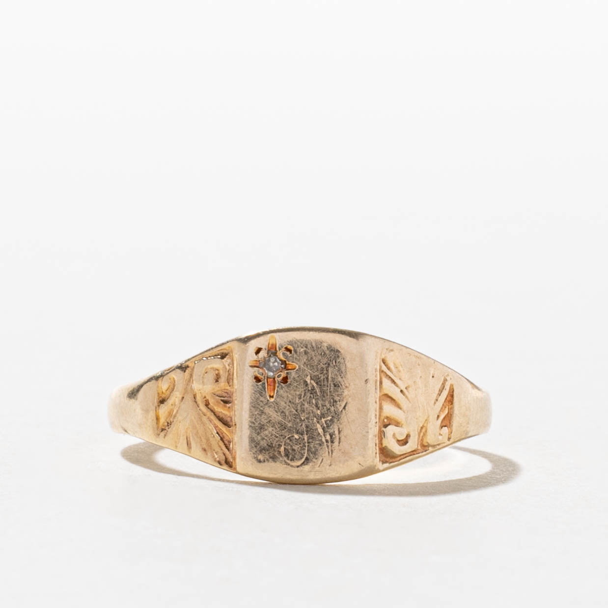 10k Star Set Diamond "M" Initial Engraved Signet Ring | SZ 6.75