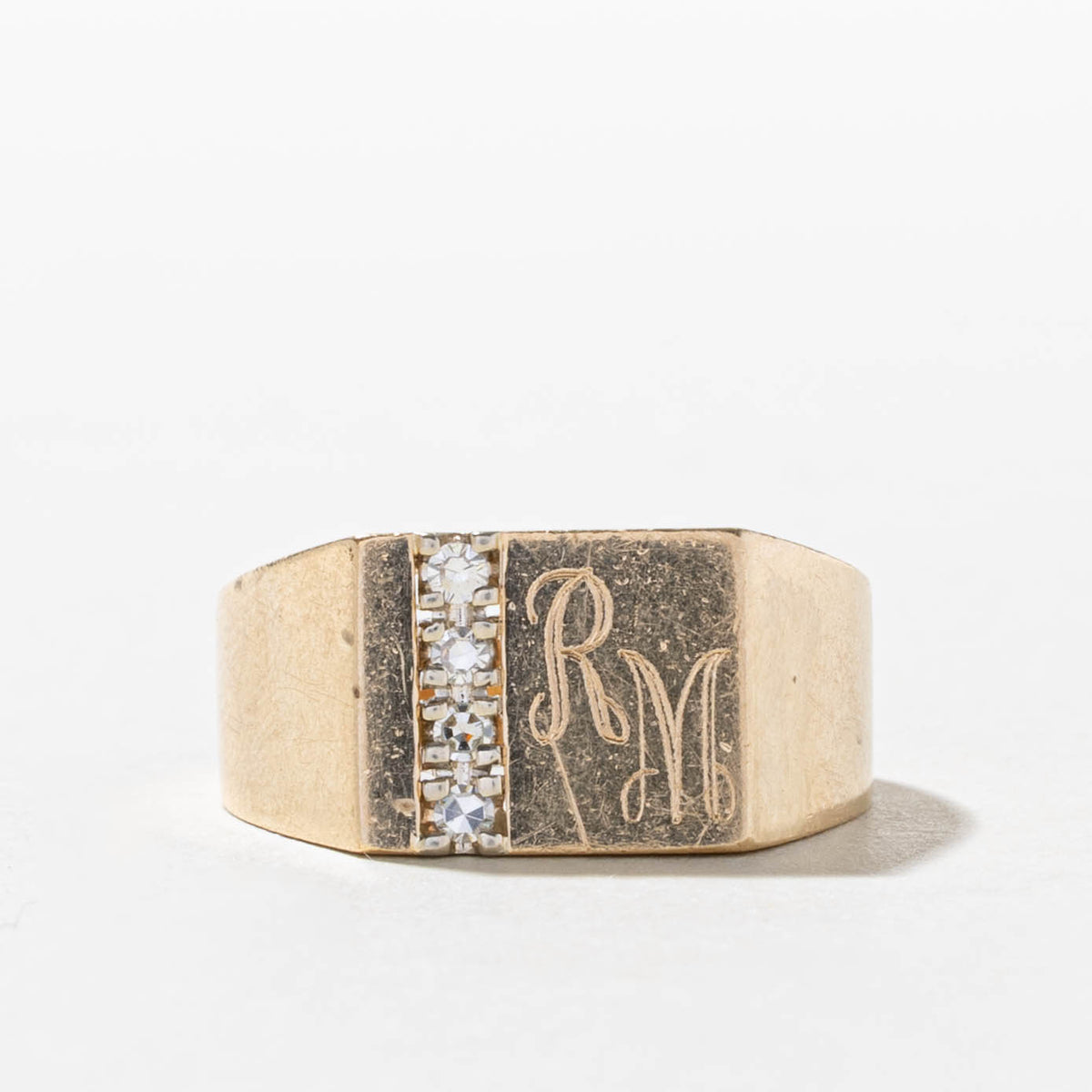 10k Diamond "RM" Initial Engraved Signet Ring | SZ 7.75