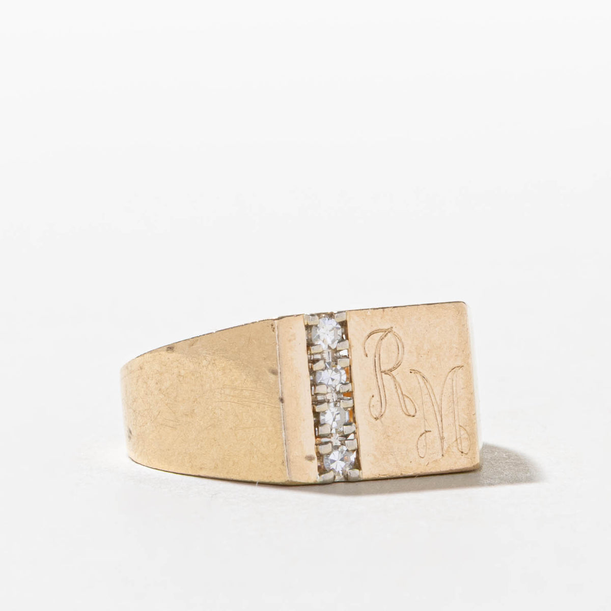 10k Diamond "RM" Initial Engraved Signet Ring | SZ 7.75