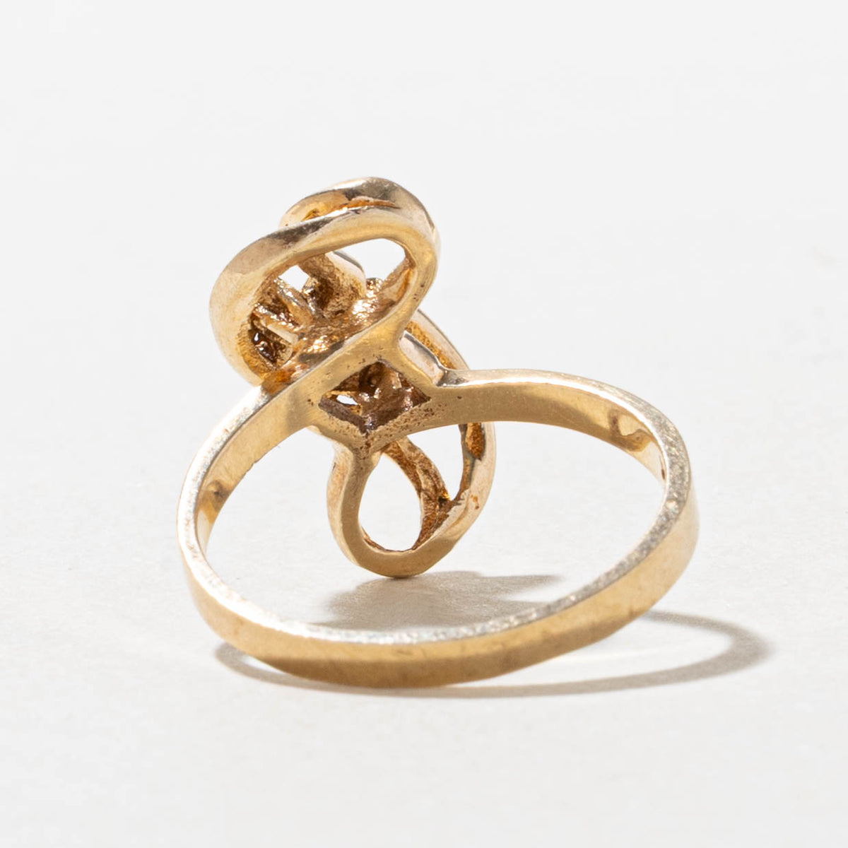 10k Two Stone Geometric Twisted Ring | SZ 6.25