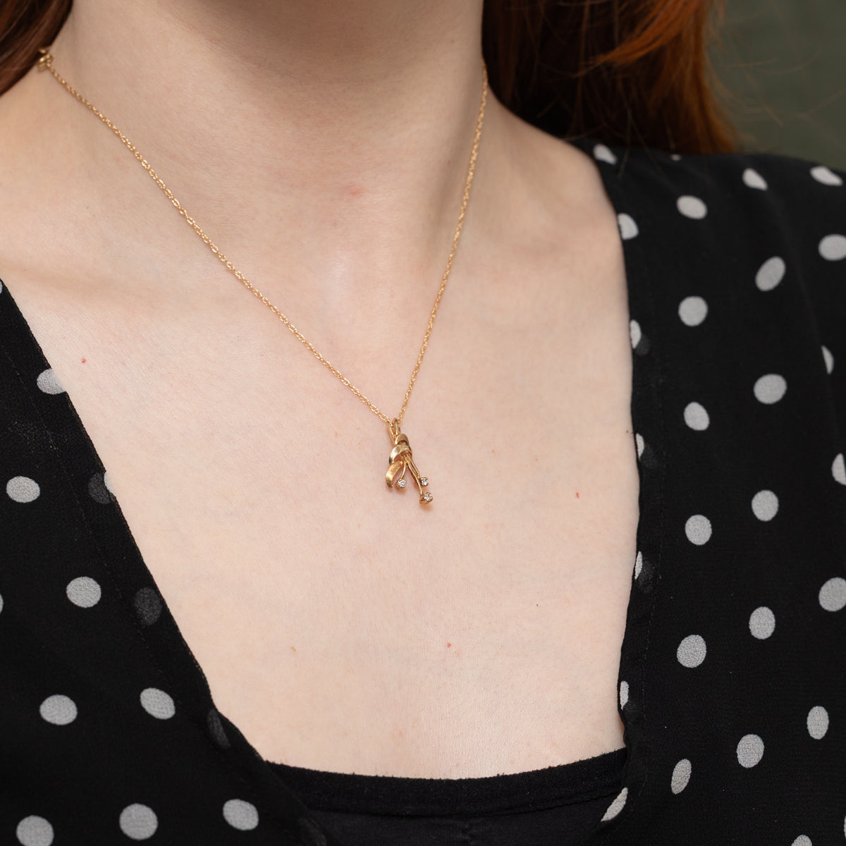 14k Scattered Diamond Floral Ribbon Pendant Necklace | 16"