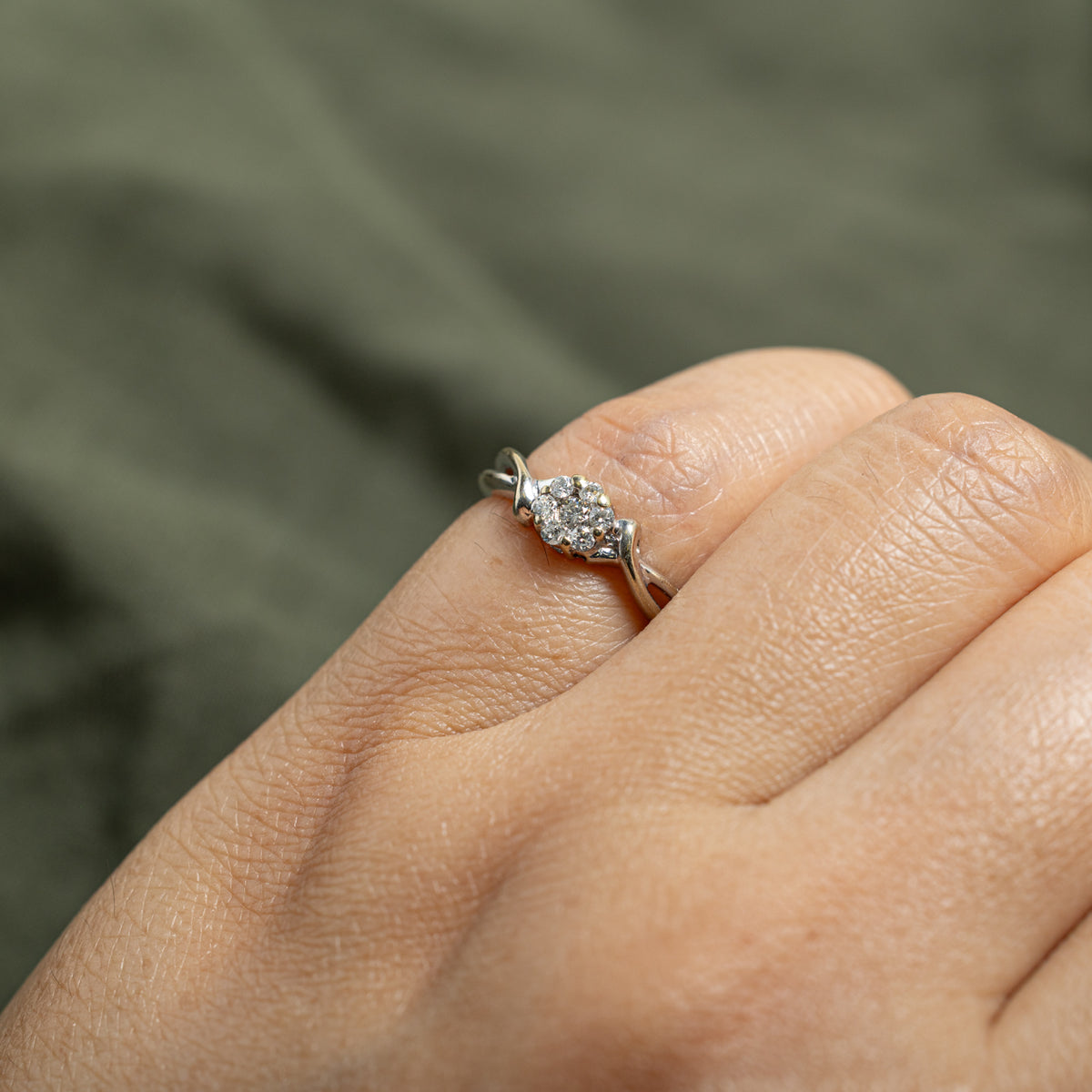 14k White Gold Diamond Cluster Bypass Ring | SZ 4
