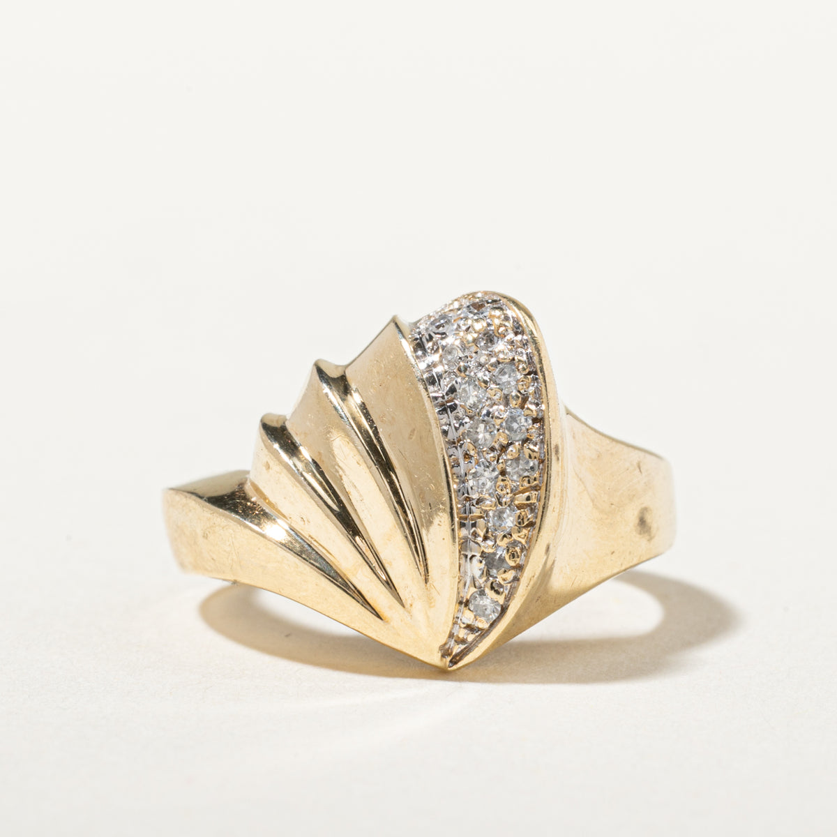 10k Diamond Grooved Fan Ring | SZ 4.25