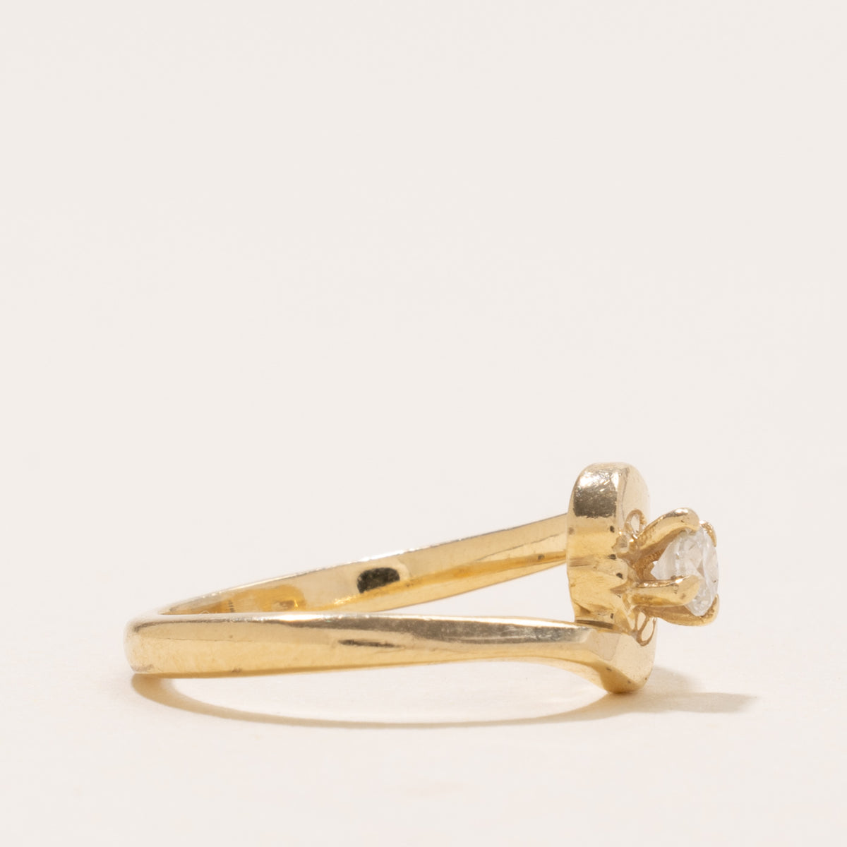 13k Solitaire Diamond Petite Bypass Ring | SZ 3.5