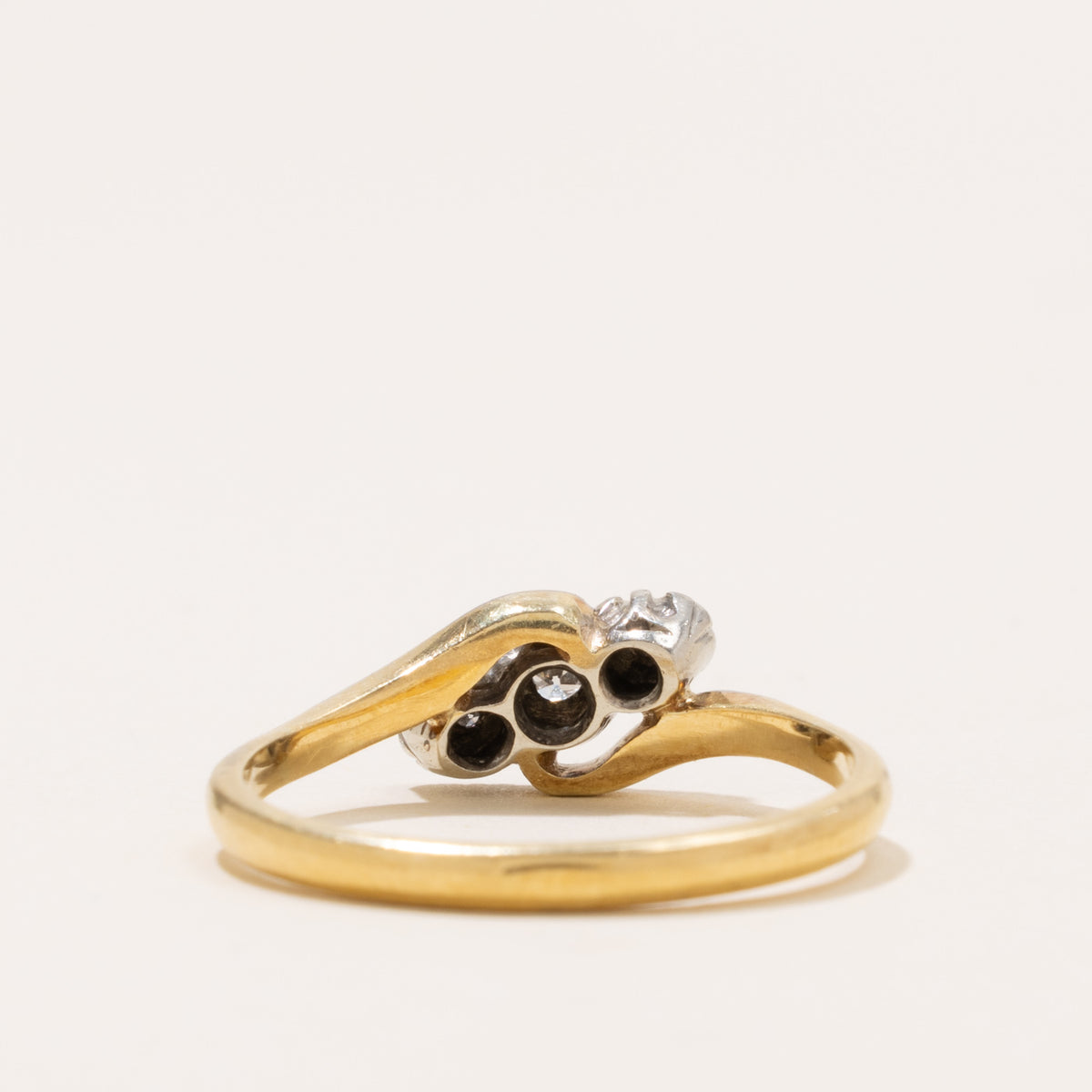 18k Two Tone Illusion Set Diamond Cluster Bypass Ring | SZ 9.25