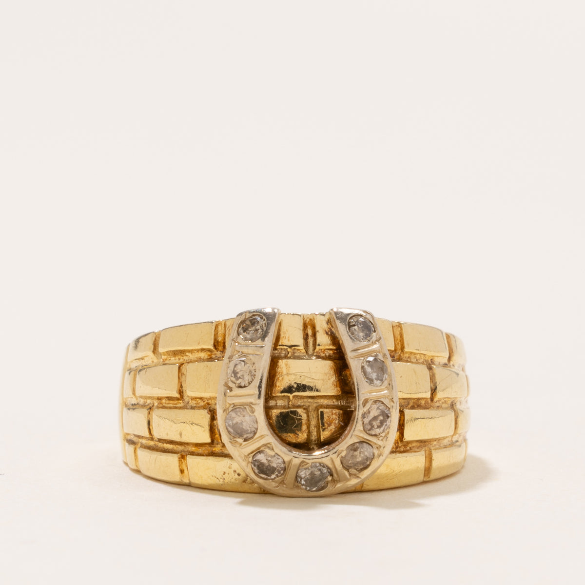 18k Diamond Grooved Horseshoe Ring | SZ 7