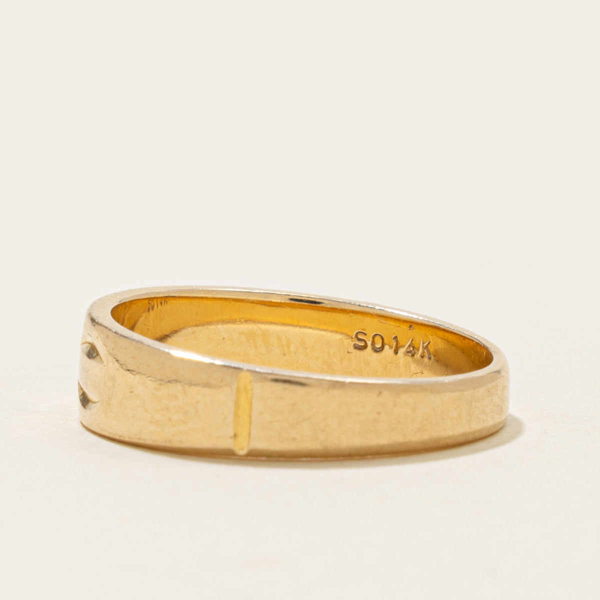14k Star Set Diamond Engraved Band | 5mm | SZ 6