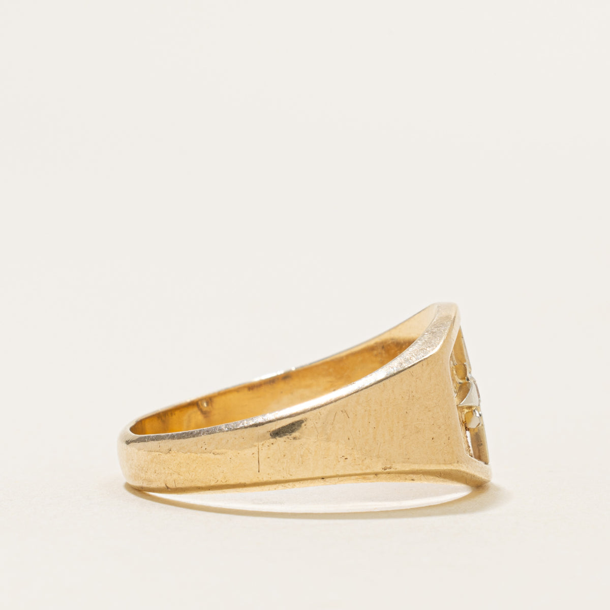 Vintage Canadian Star Set Diamond Textured Signet Ring | SZ 12