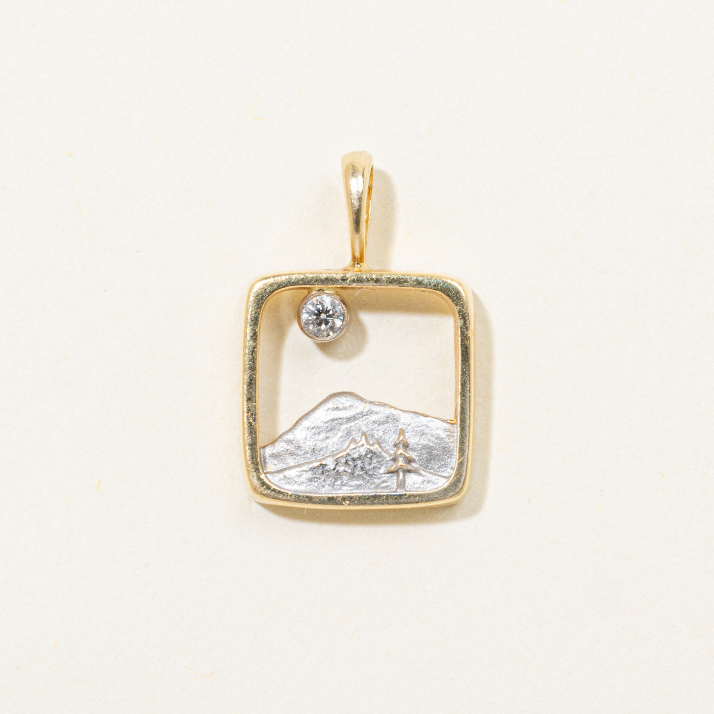 18k Diamond Landscape Pendant