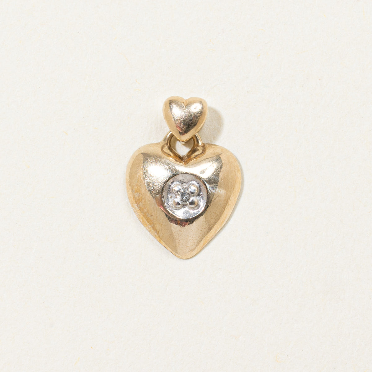 10k Heart Illusion Diamond Pendant