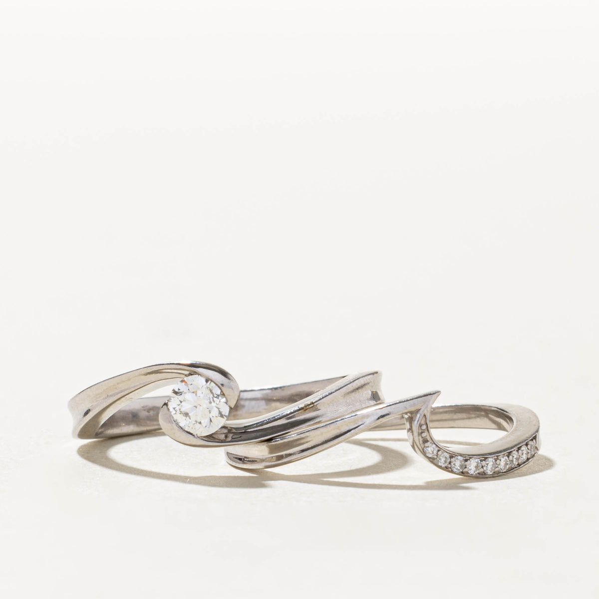 14k Solitaire Canadian Diamond Bypass Wedding Ring Set | 0.28ct I1 G, 0.12ctw | SZ 7.75