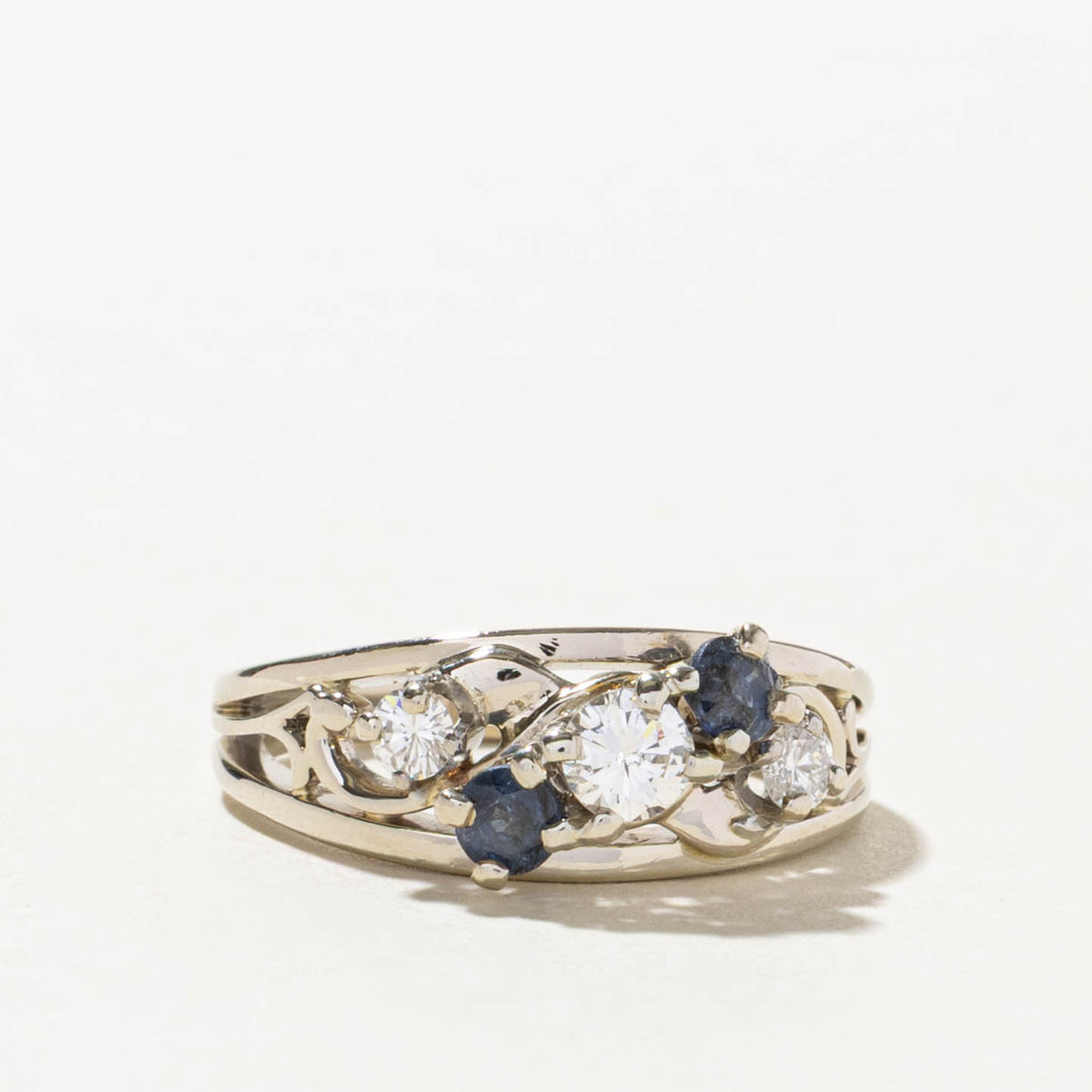 14k Sapphire & Diamond Cluster Scrollwork Ring | 0.28ctw, 0.43ctw | SZ 7.25