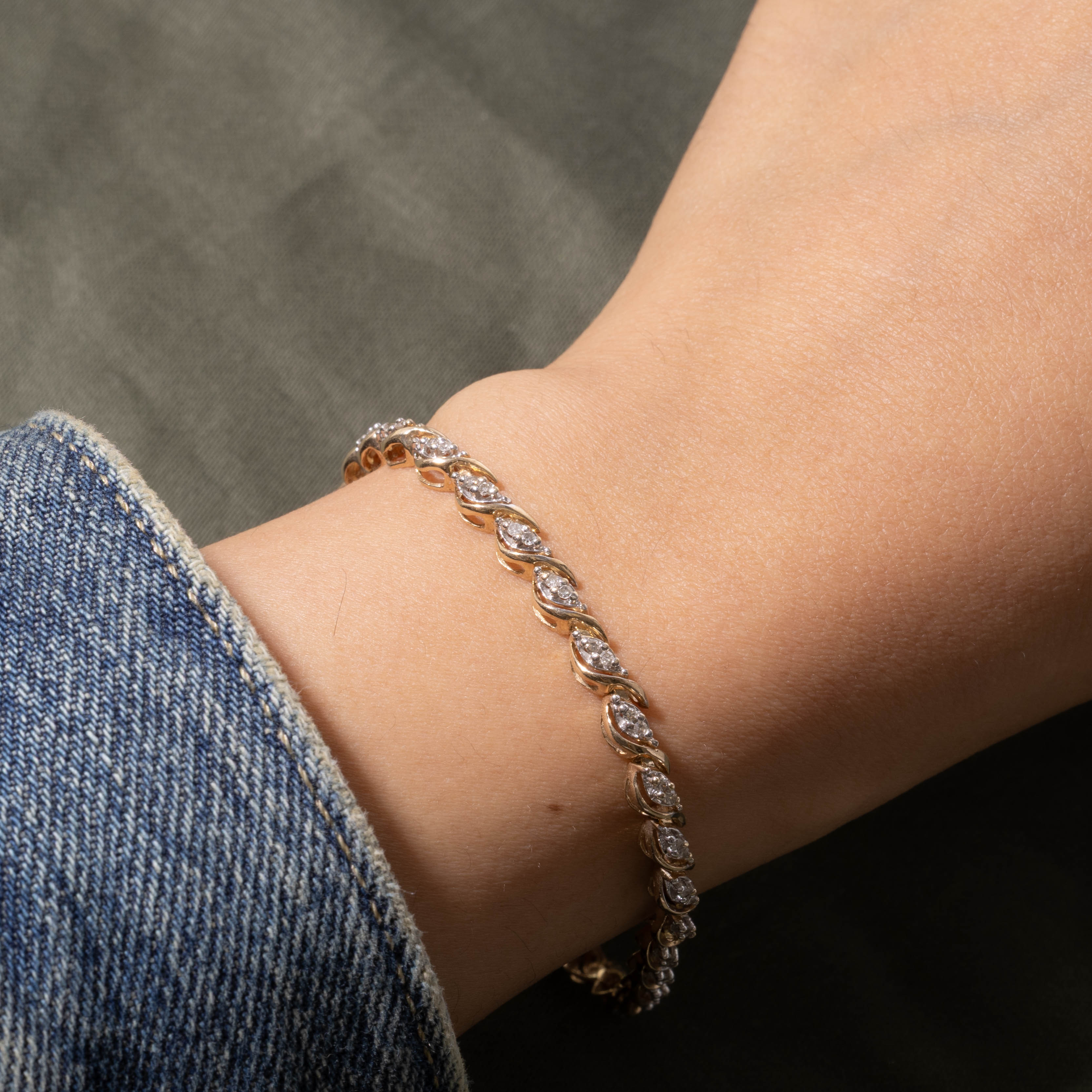 10k Diamond Cluster Openwork Tennis Bracelet | 0.30ctw | 7.5"