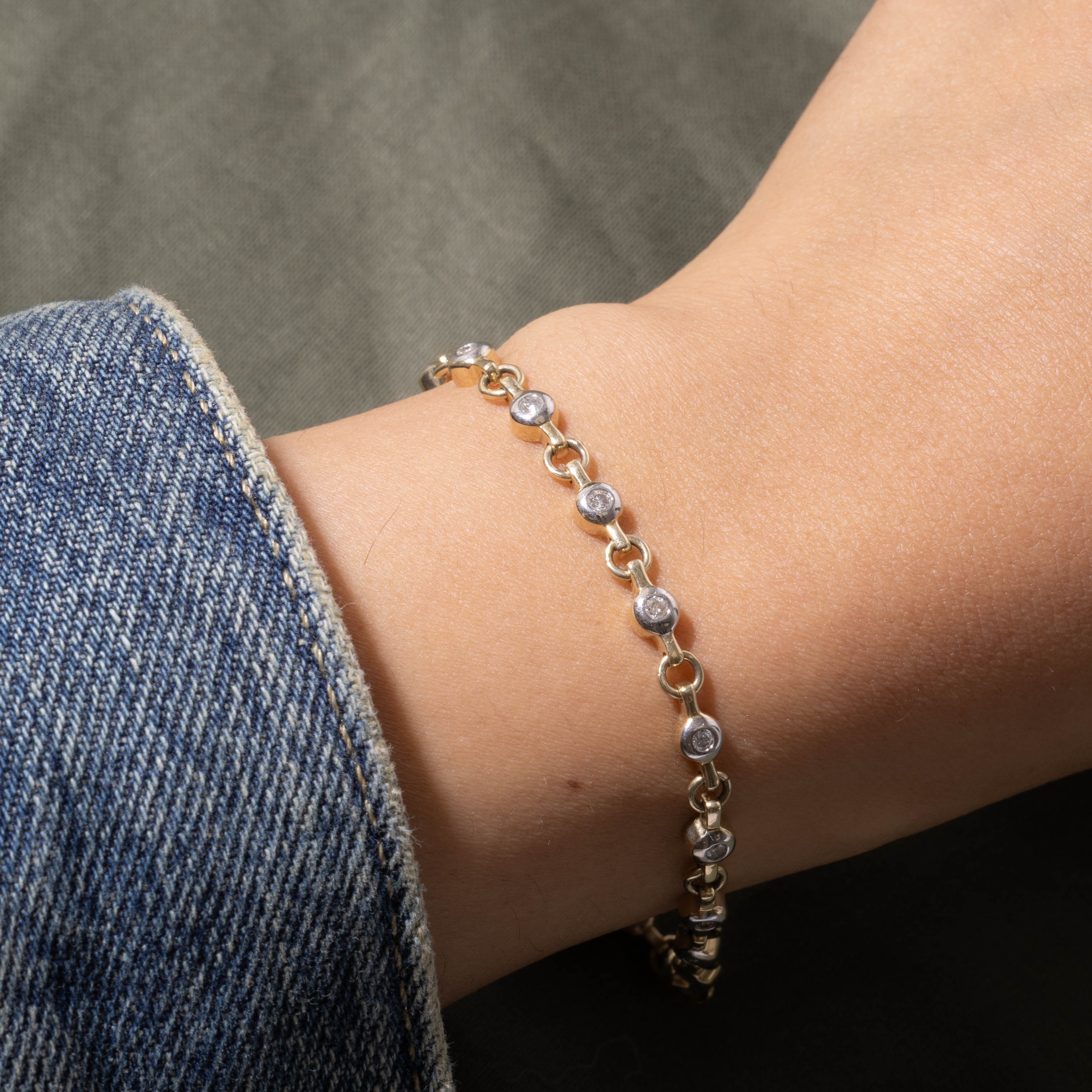 10k Two Tone Bezel Set Diamond Heart Charm Bracelet | 0.40ctw | 7.5"