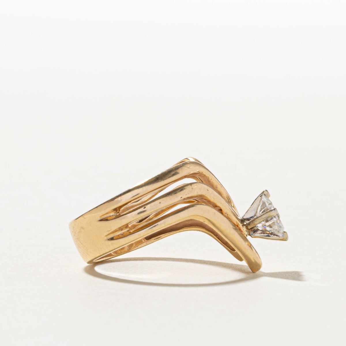 14k Solitaire Diamond Abstract Chevron Ring | 0.76ct SI2 I | SZ 7