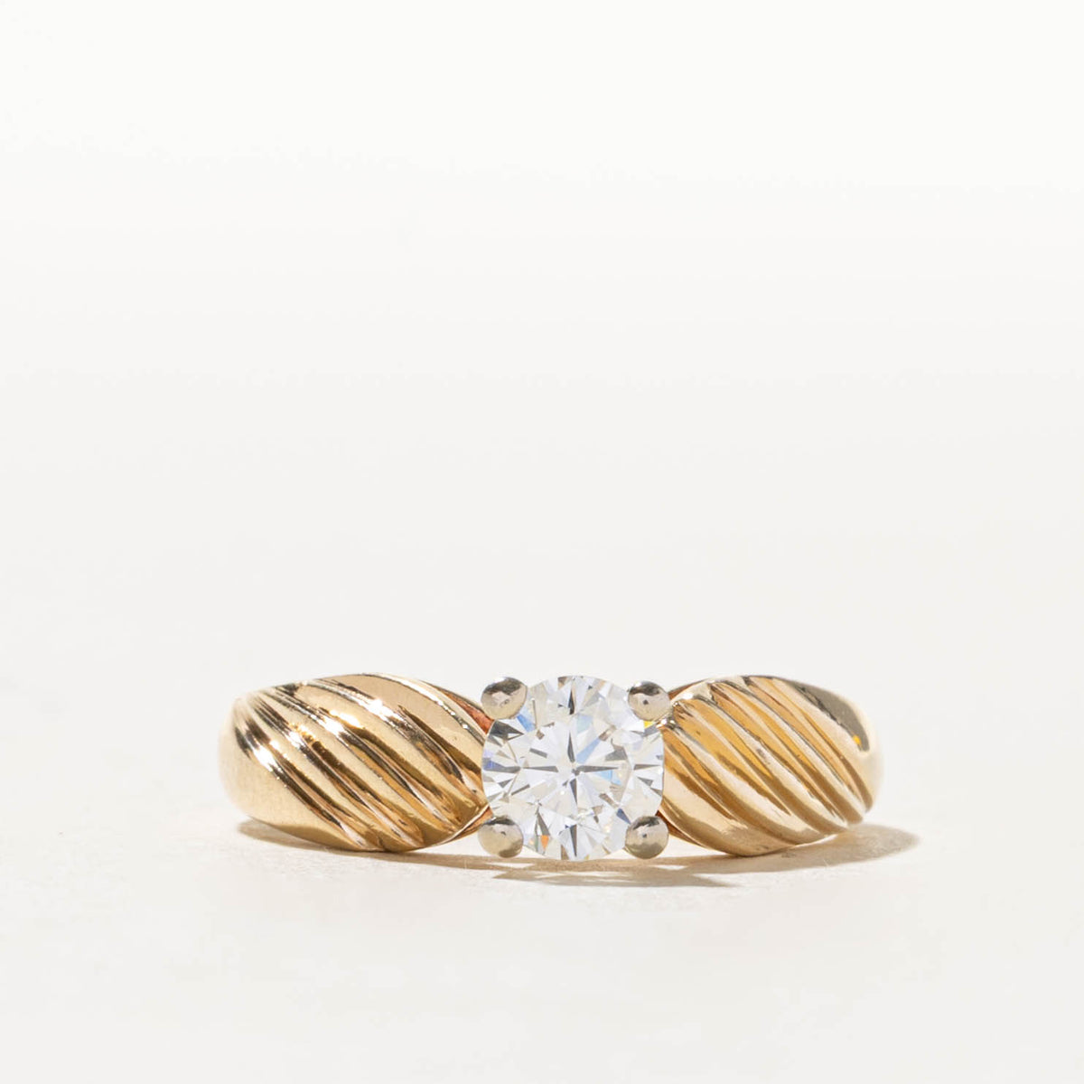 14k Solitaire Diamond Grooved Ring | 0.52ct VS2 G/H | SZ 6.25