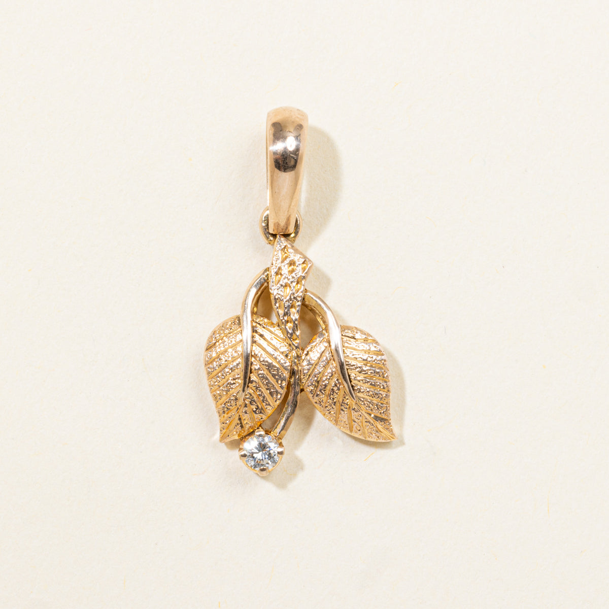 14k Diamond Engraved Leafy Pendant