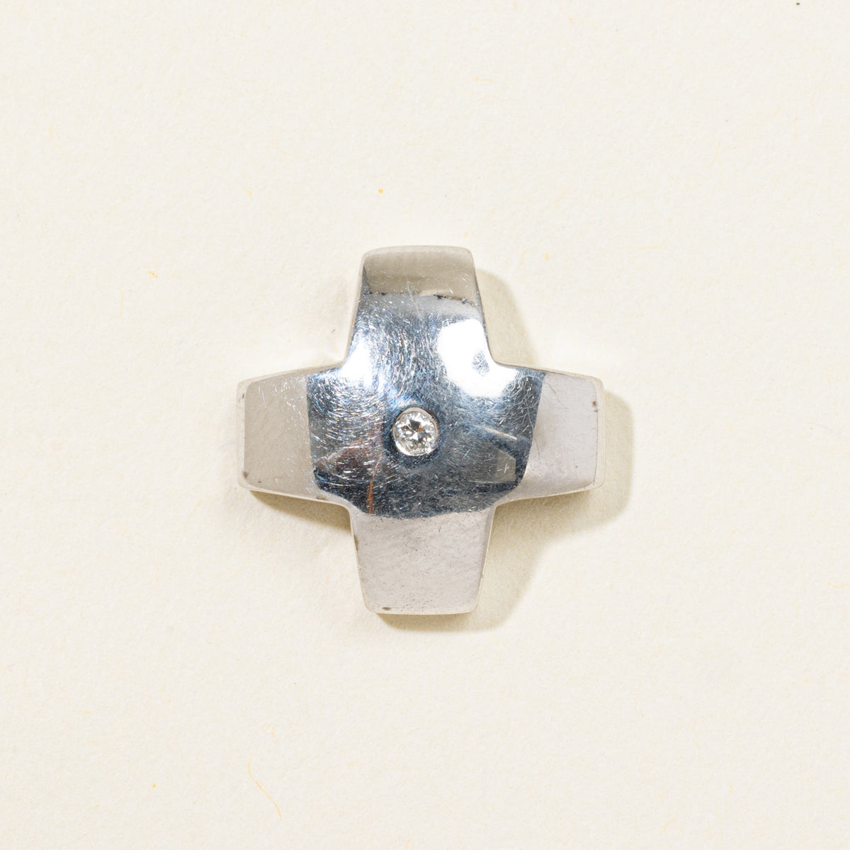 18k Flush Set Diamond Plain Cross Pendant