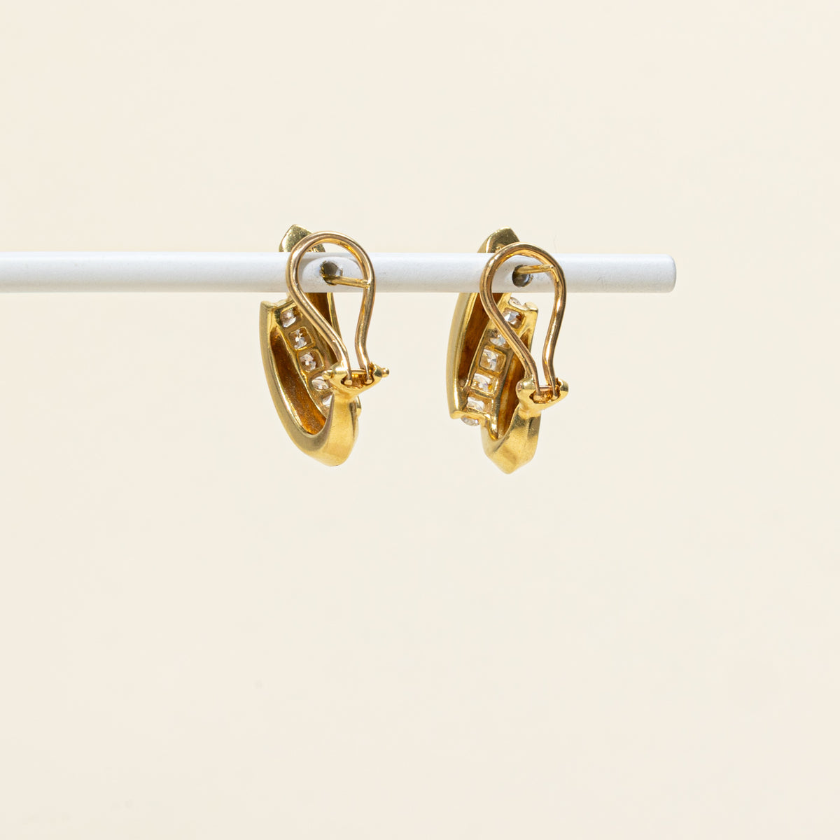 18k Channel Set Diamond Column Drop Earrings | 0.80ctw
