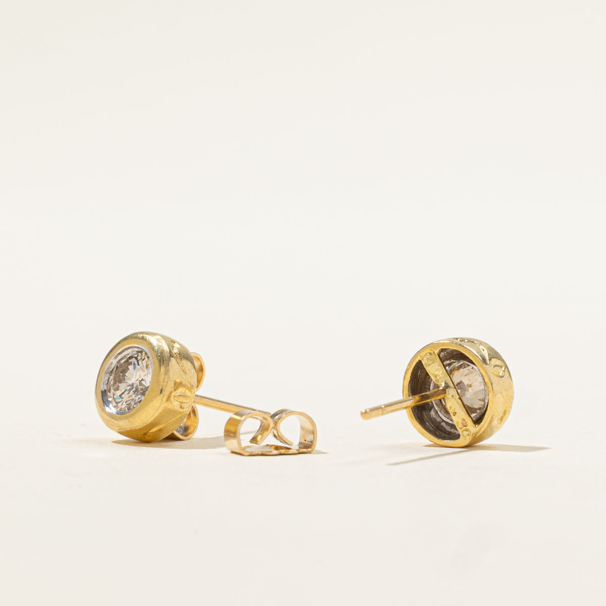 18k Bezel Set Diamond Studs | 0.60ctw I2 L/M