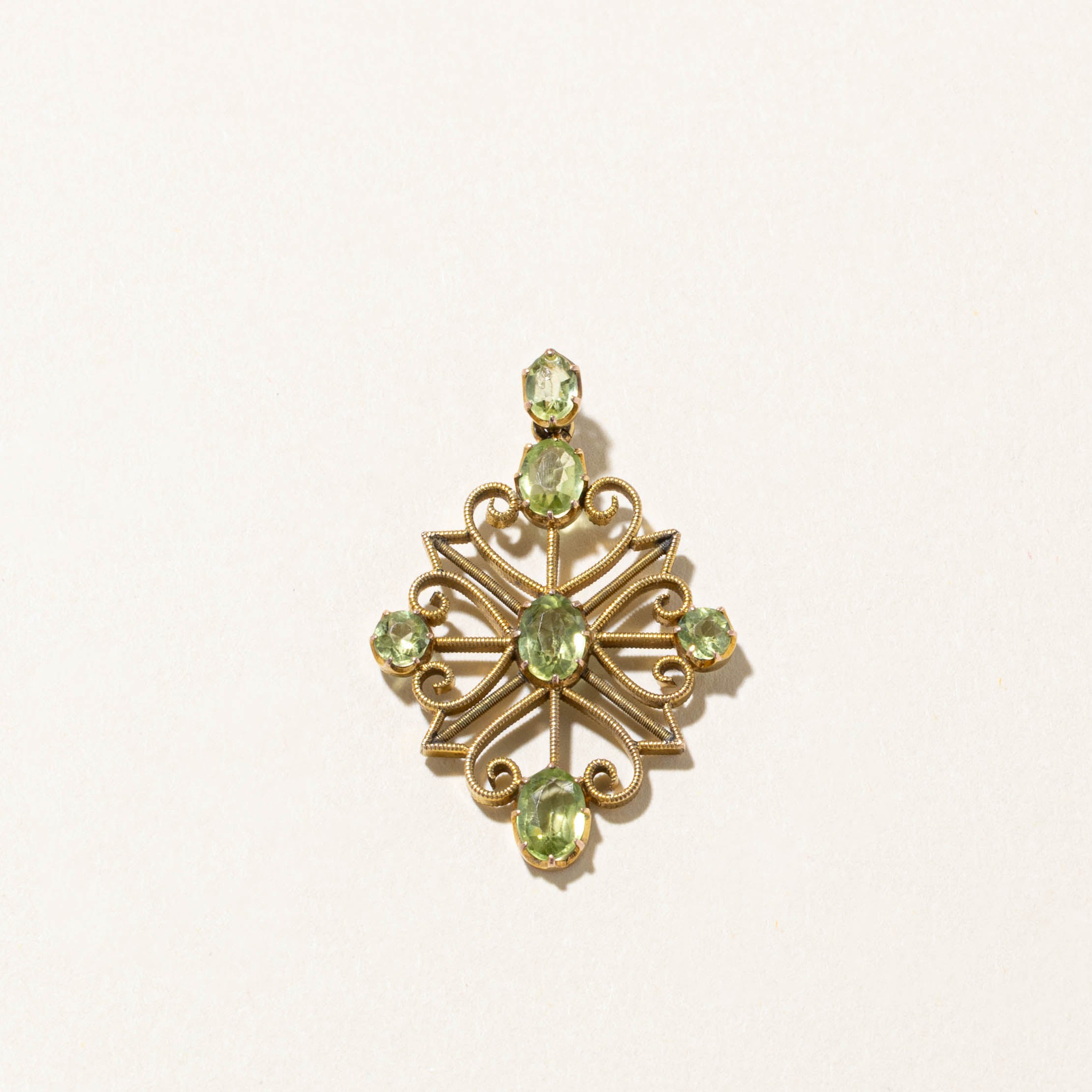 10k Peridot Scrollwork Geometric Pendant | 2.80ctw
