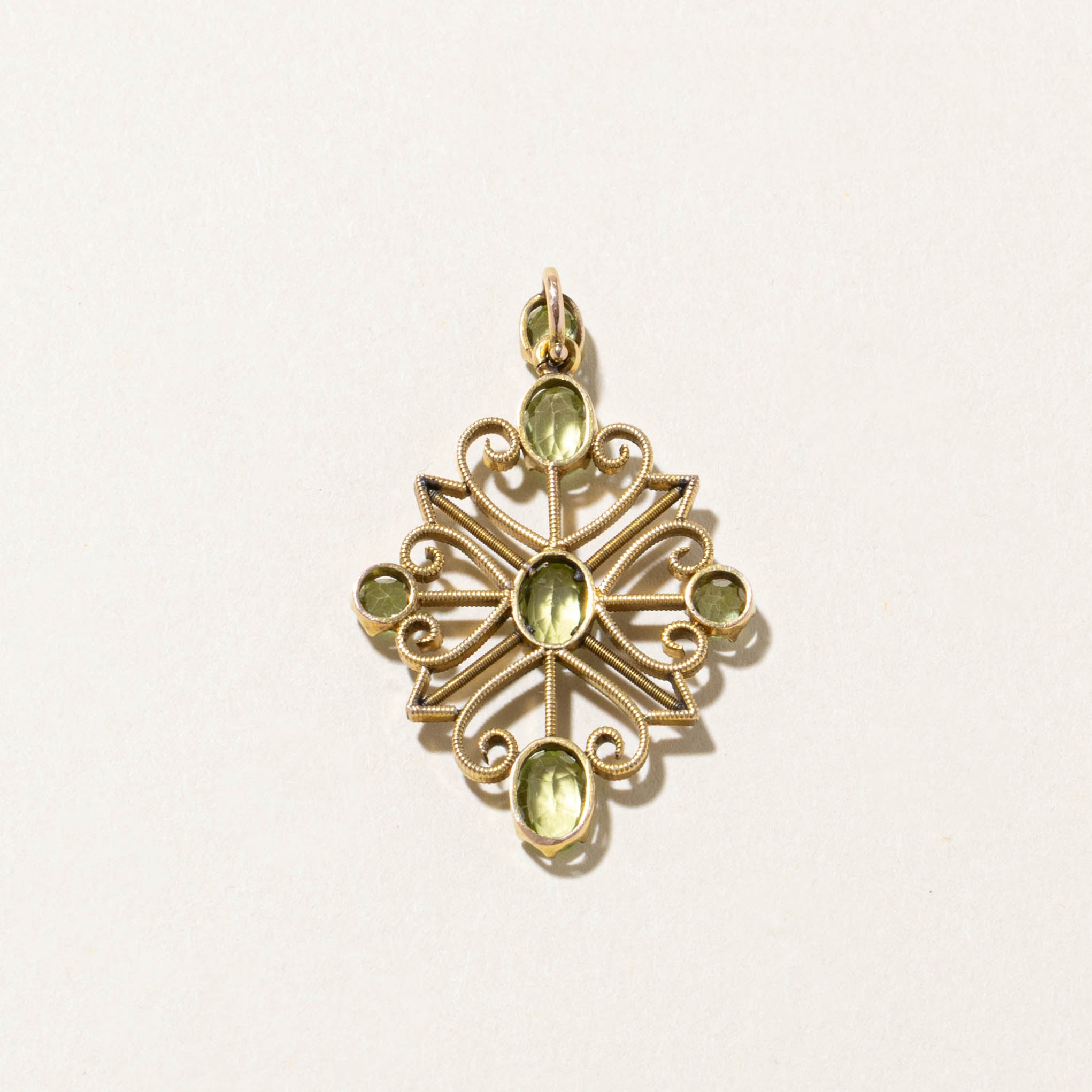 10k Peridot Scrollwork Geometric Pendant | 2.80ctw