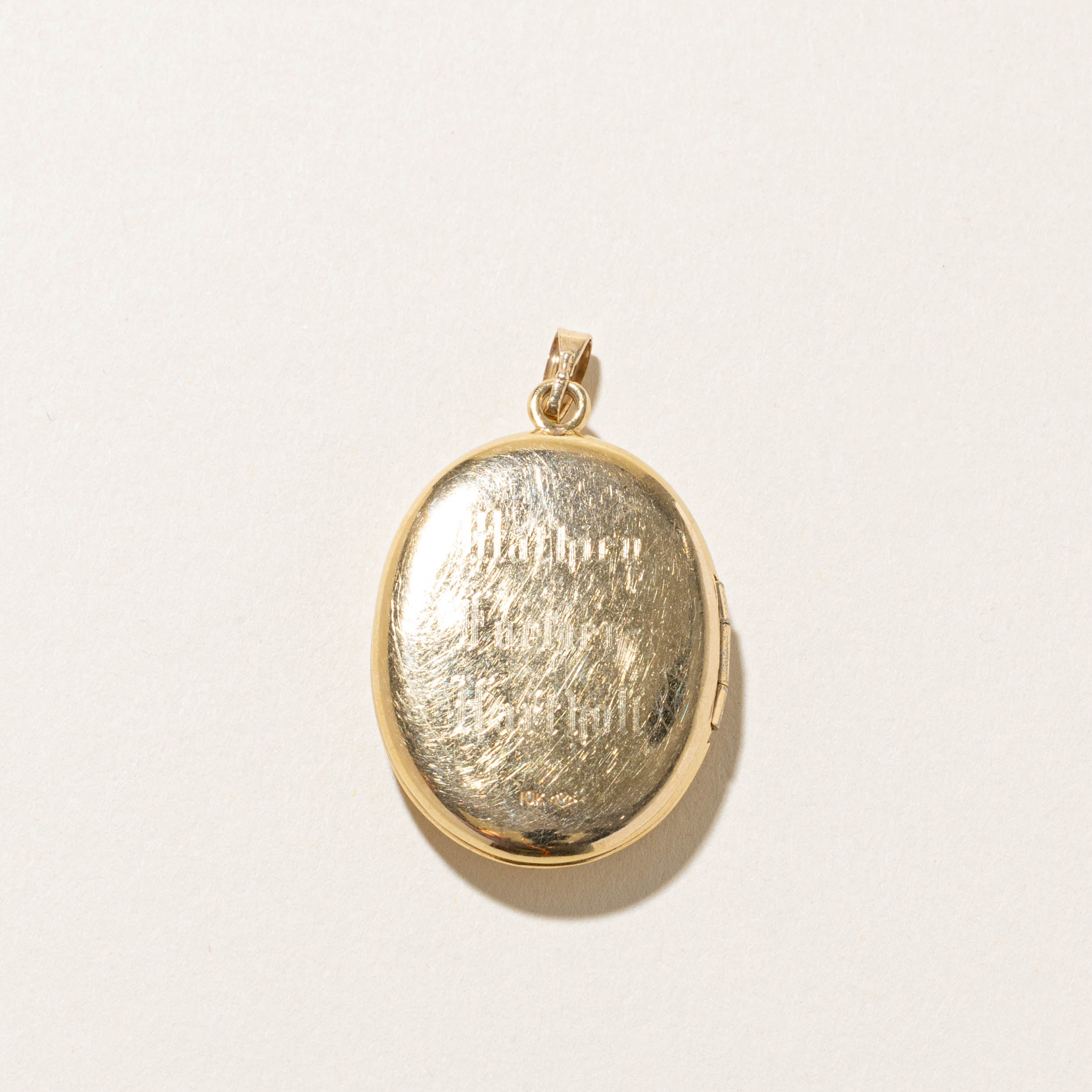10k Mother & Child Onyx Cameo Floral Locket | 4.20ct