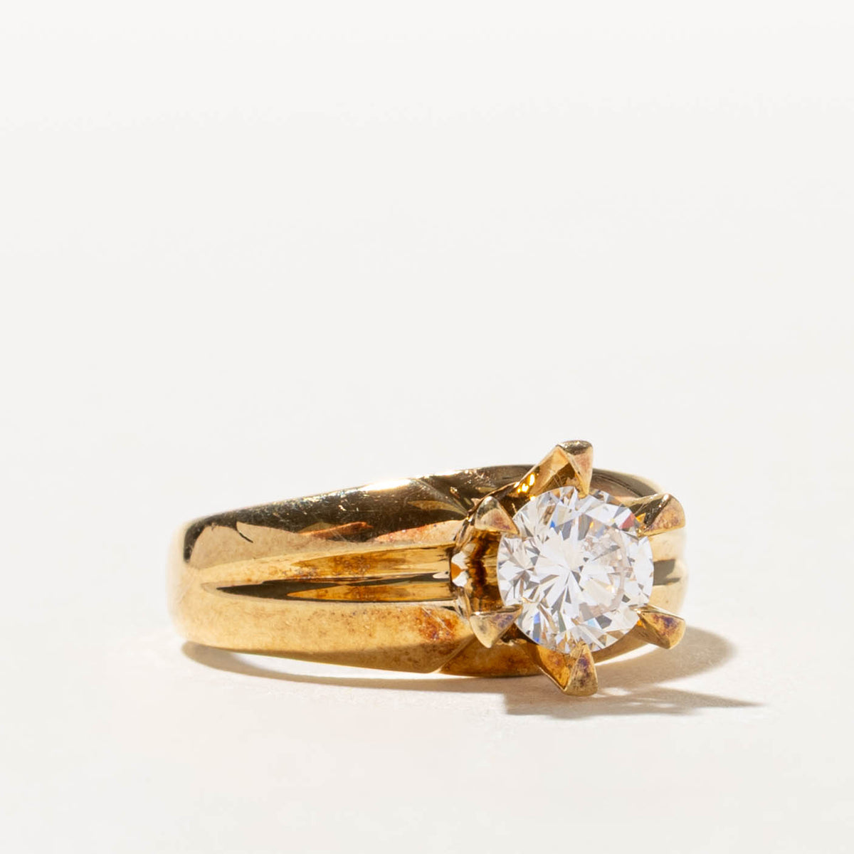 18k High Set Solitaire Diamond Grooved Ring | 0.60ct VS1/VS2 G/H | SZ 4.75